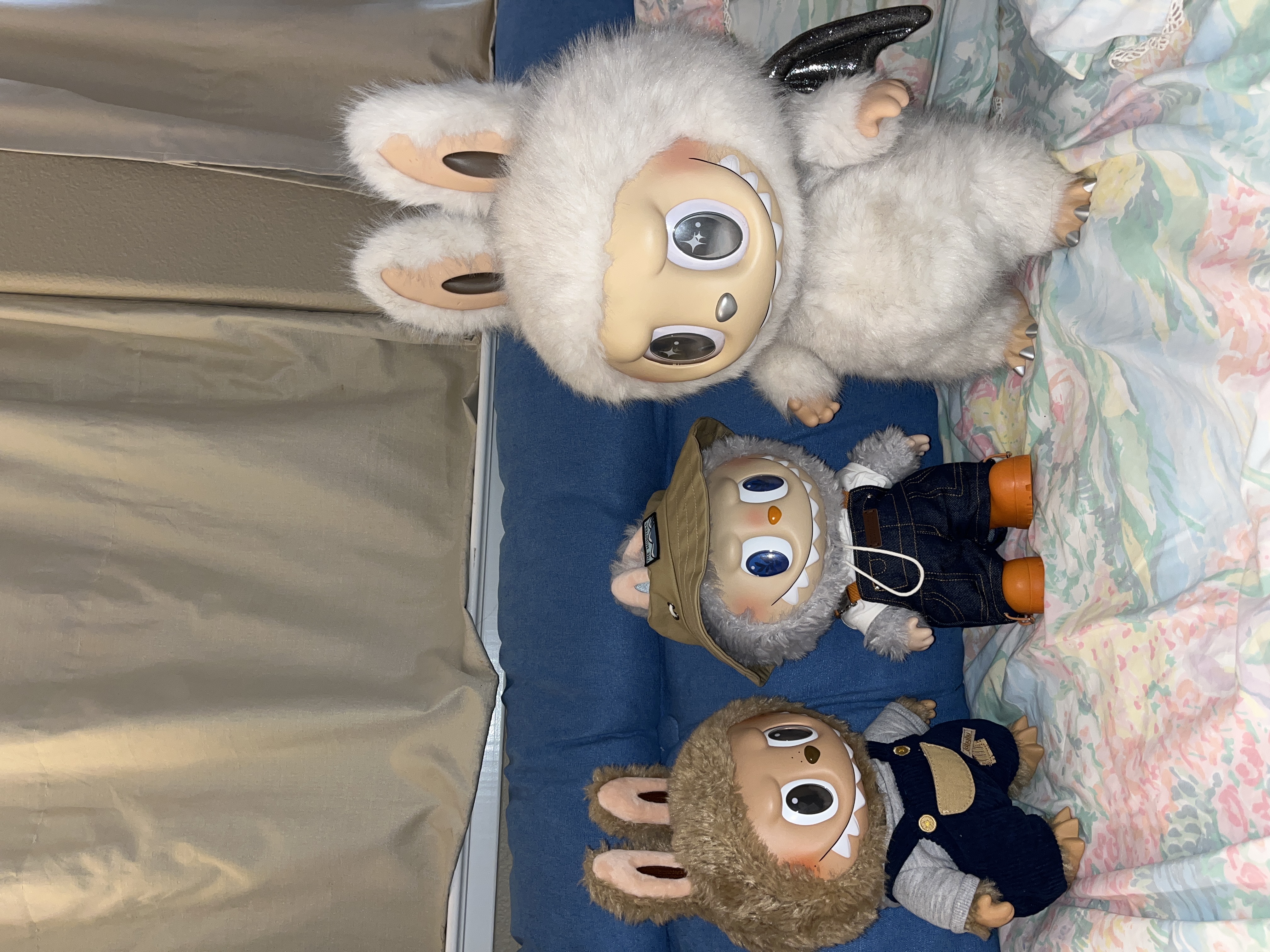 THE MONSTER ANGEL IN CLOUDS 1点 THE MONSTERS - ANGEL IN CLOUDS Vinyl Face Doll - POP MART