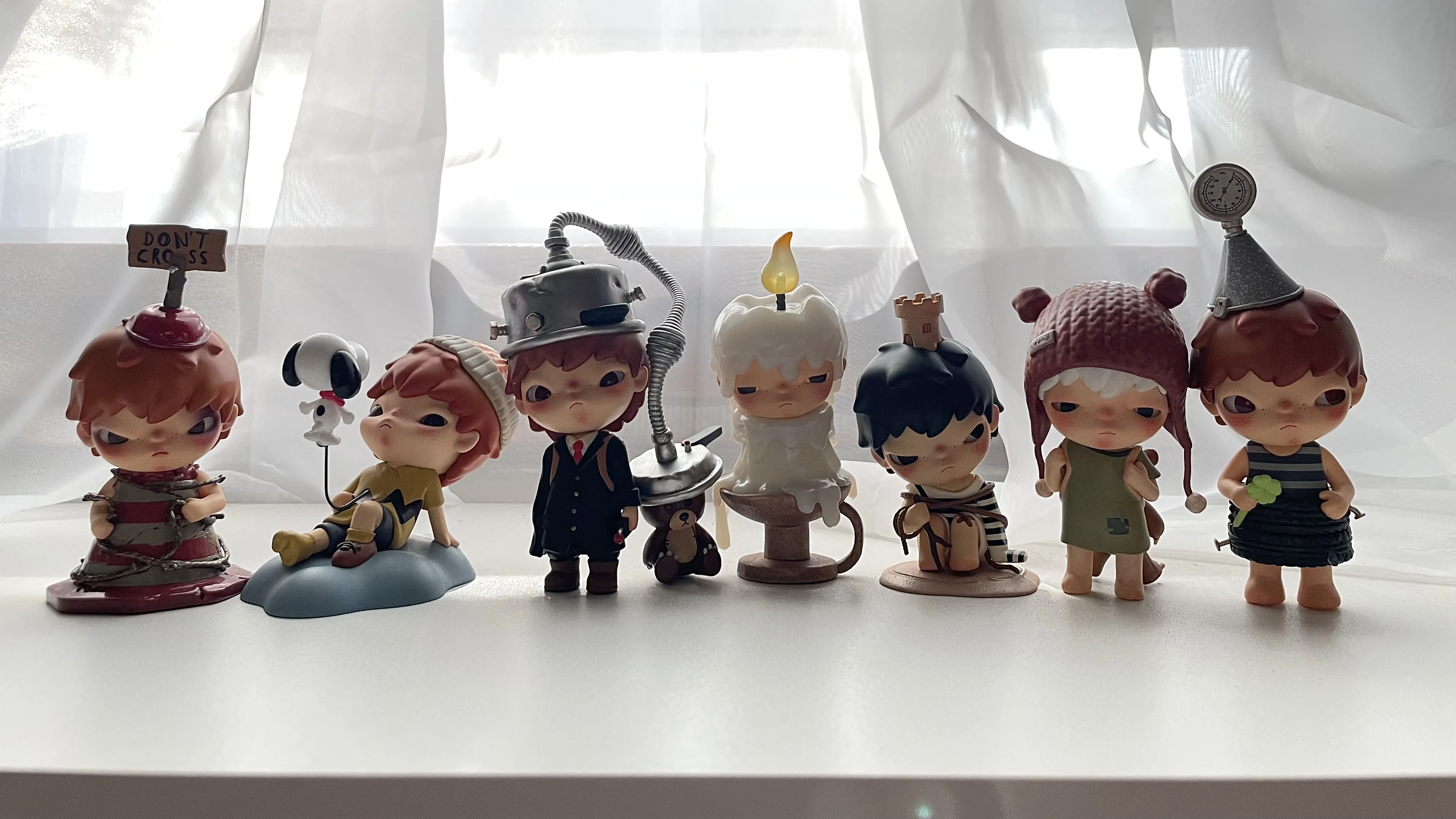 Hirono Echo Series Figures - POP MART (Canada)