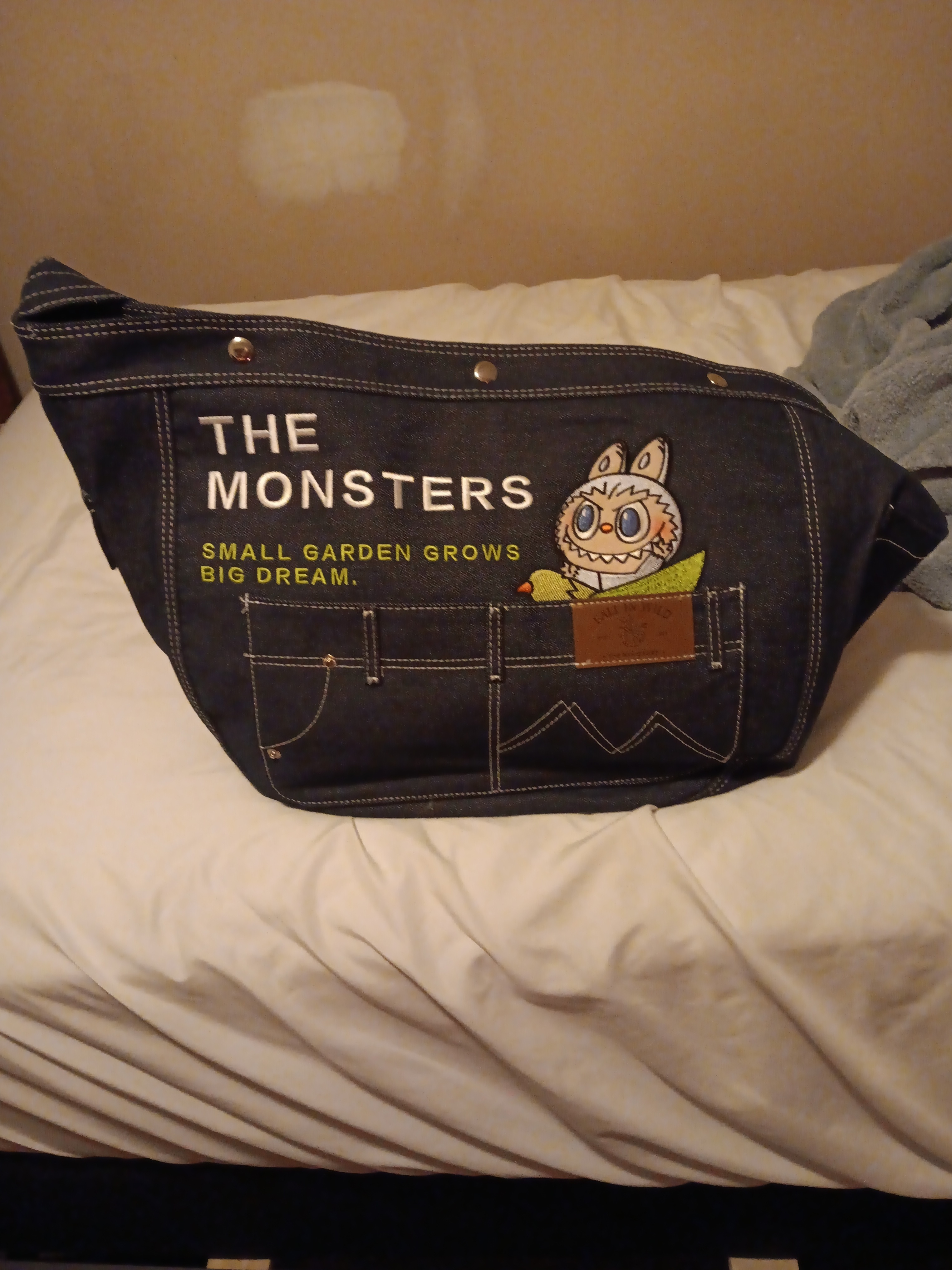 THEMONSTERSFALLIN WILD新品未開封POPMART x2 THEMONSTERSFALLIN WILD新品未開封POPMART x2 THE MONSTERS FALL IN