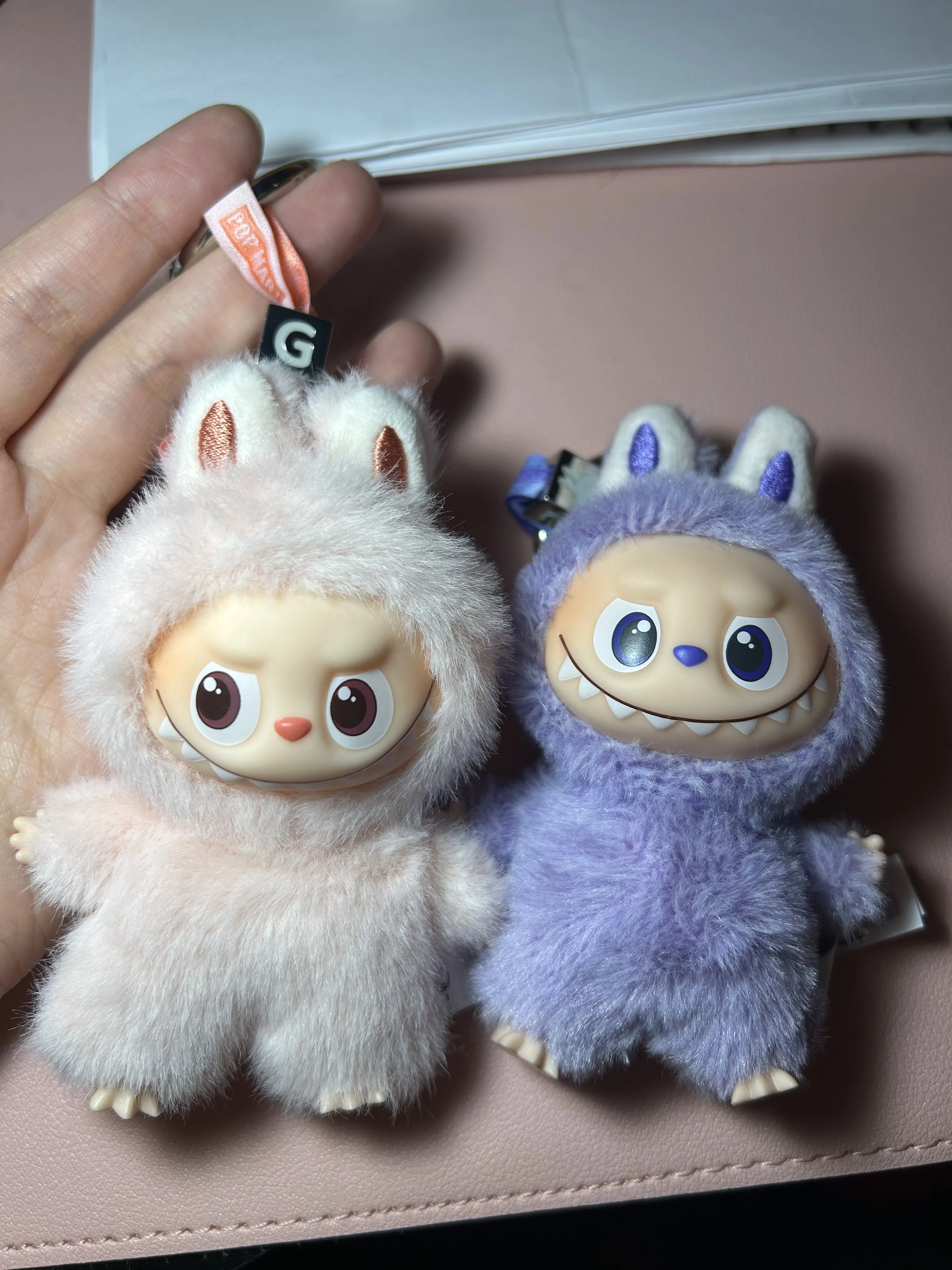 THE MONSTERS PIN FOR LOVE シリーズ F THE MONSTER PIN FOR LOVE SERIES - Vinyl Plush Pendant blind