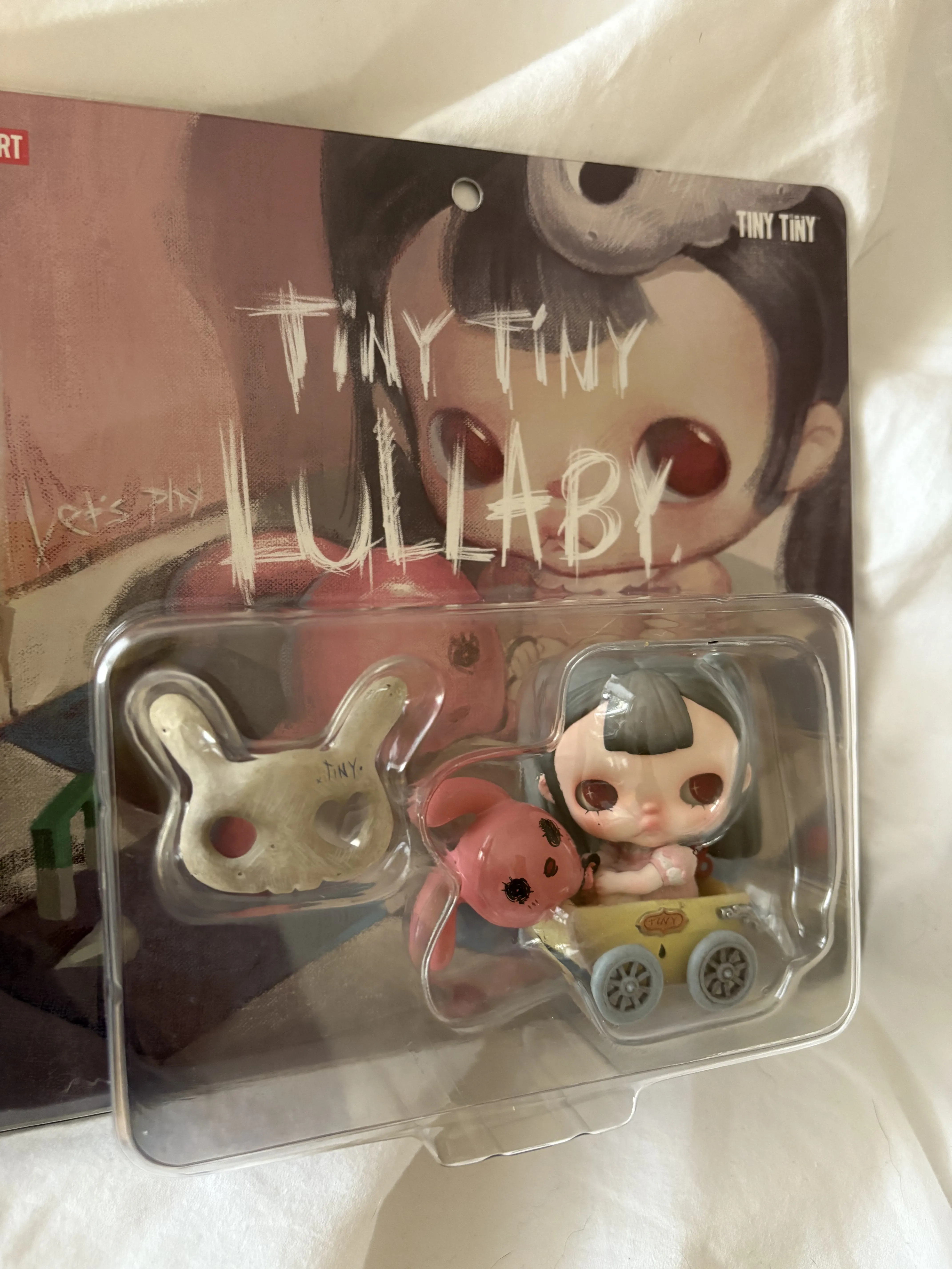 TINYTINY LULLABY FIGURE - POP MART (Canada)