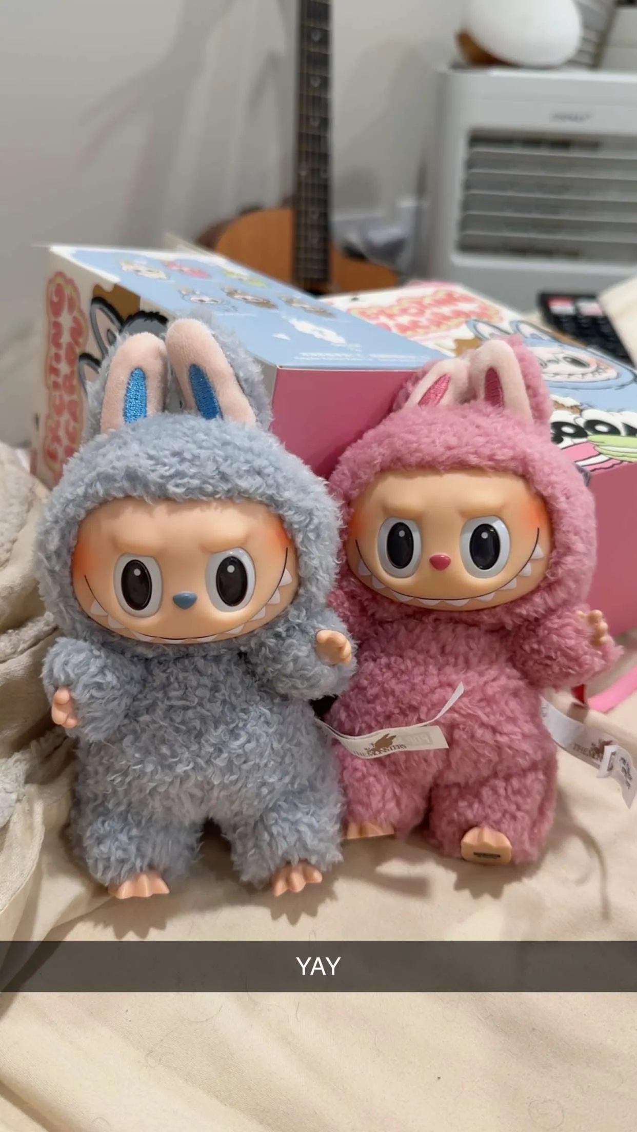 POP NOW:THE MONSTERS - Tasty Macarons Vinyl Face Blind Box