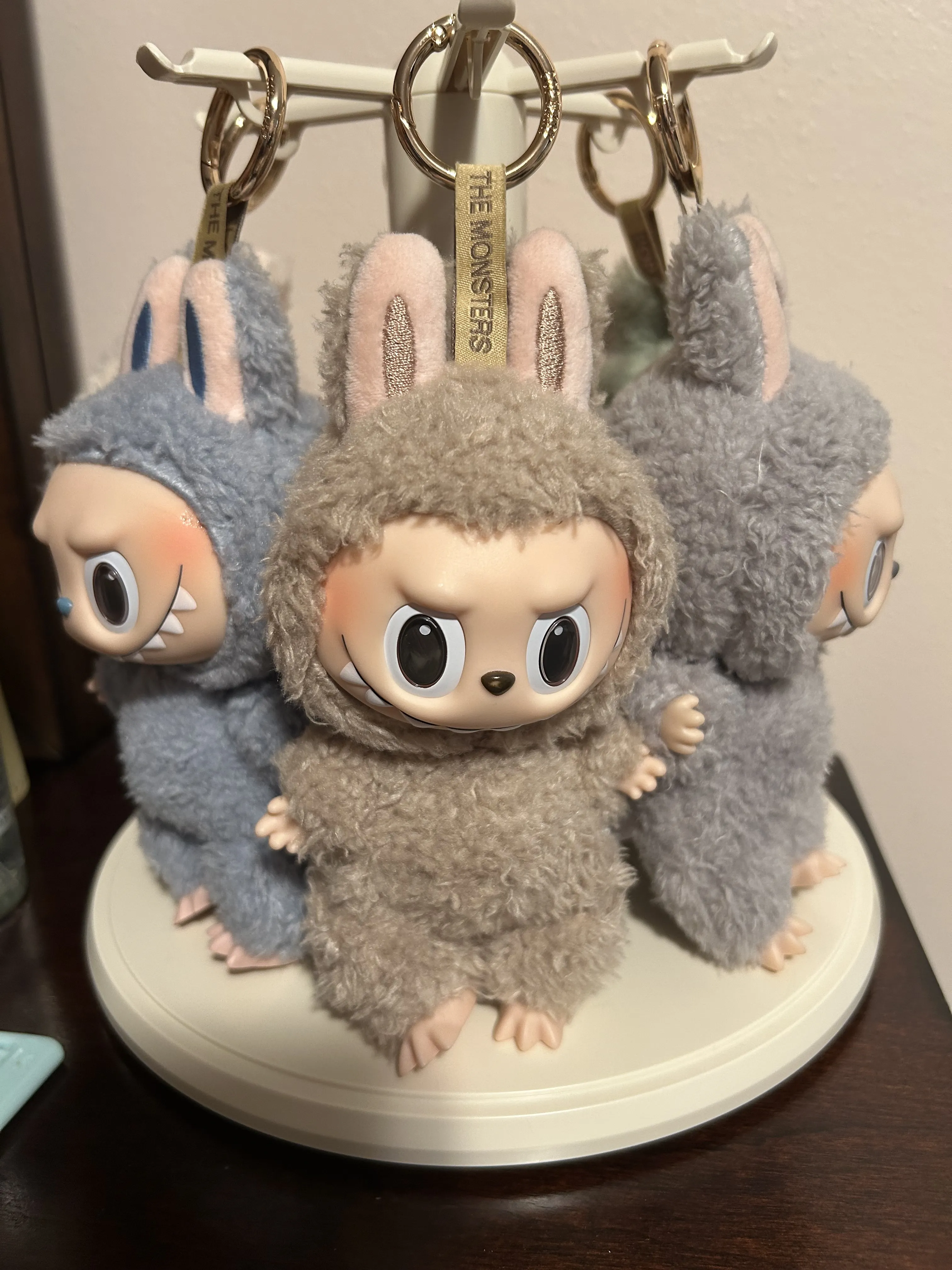 POP NOW:THE MONSTERS - Tasty Macarons Vinyl Face Blind Box