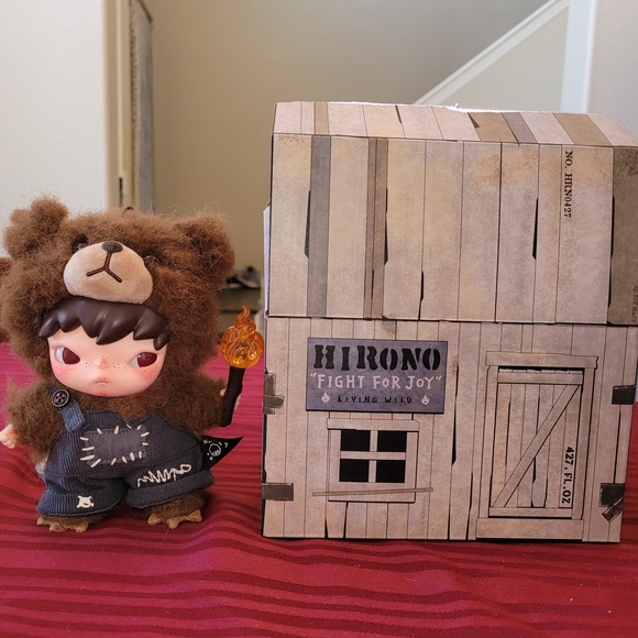 【数量限定】Hirono Living Wild Fight for Joy Amazon.com: POP MART Hirono Living Wild-Fight for Joy Plush