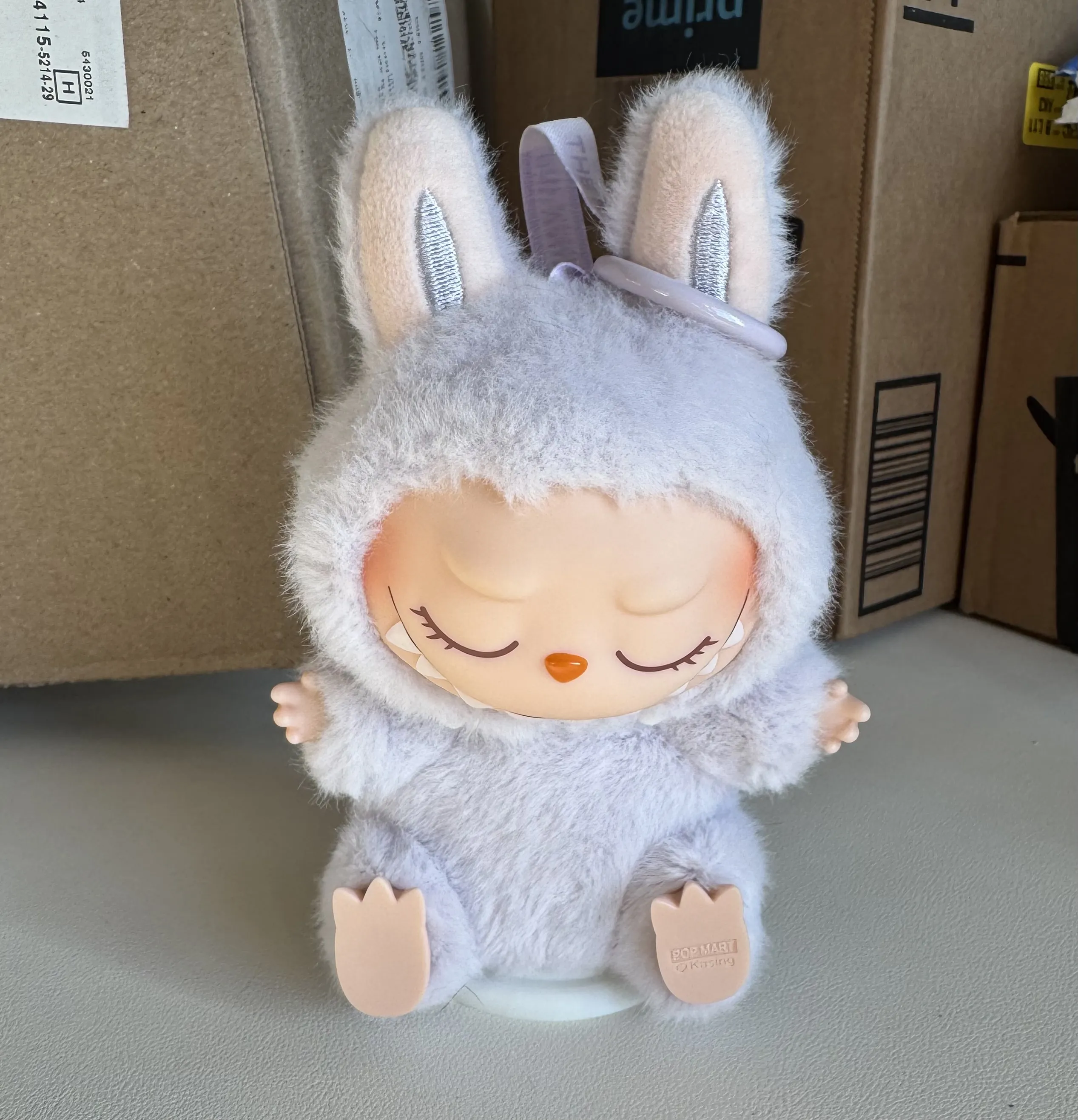 POP NOW:THE MONSTERS - Have a Seat Vinyl Plush Blind Box