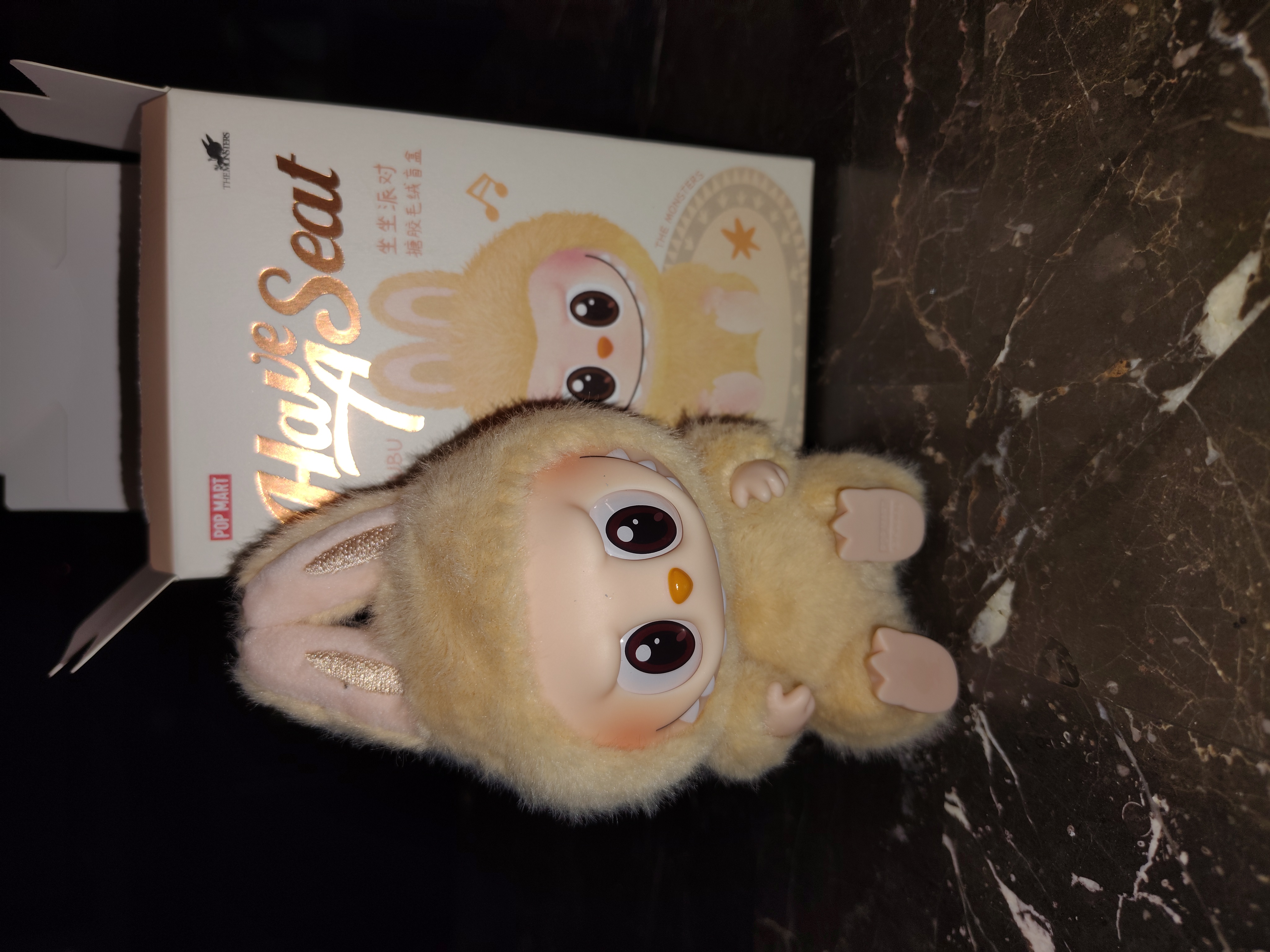 POP NOW:THE MONSTERS - Have a Seat Vinyl Plush Blind Box