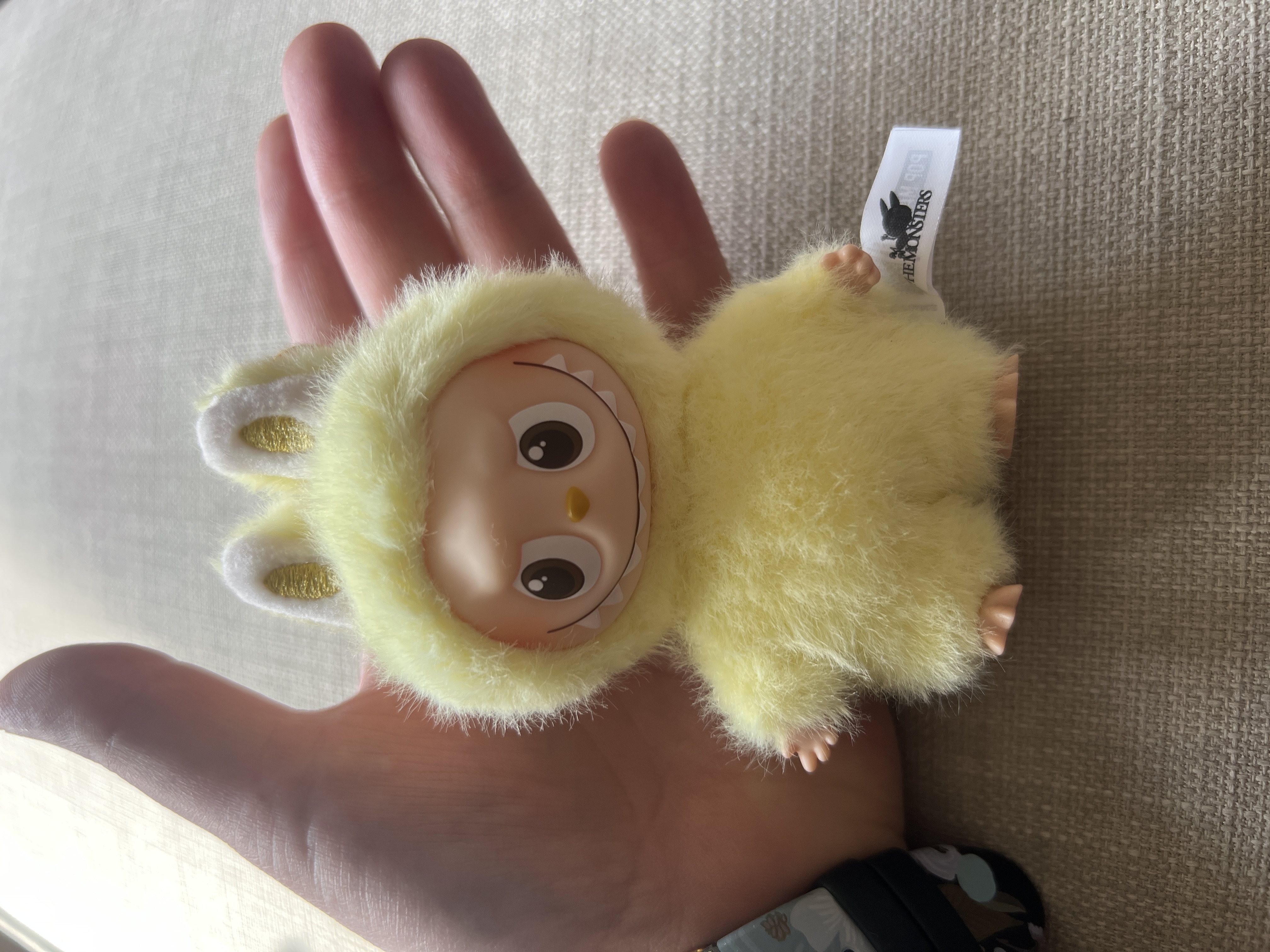 THE MONSTER PIN FOR LOVE SERIES - Vinyl Plush Pendant blind box