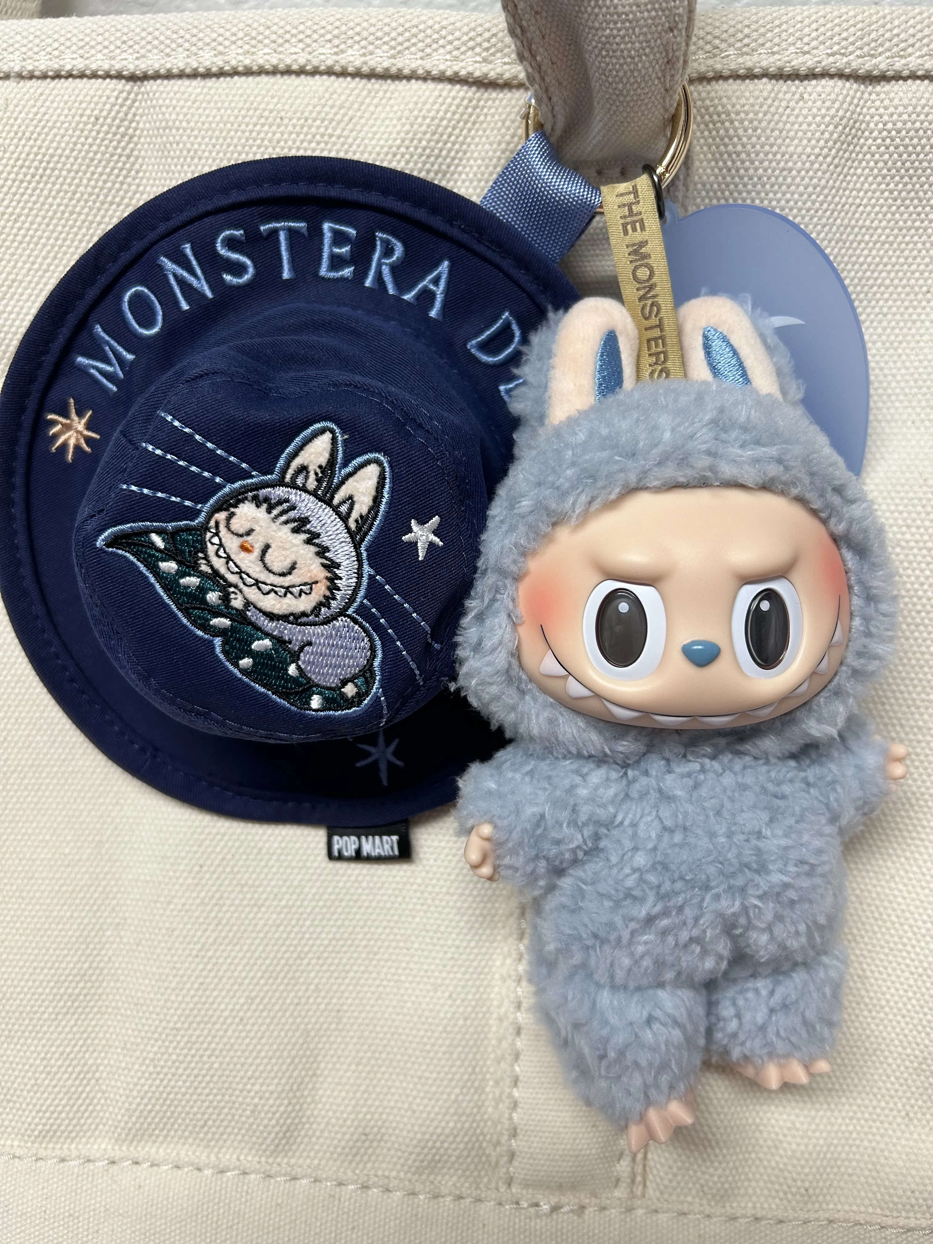 POP NOW:THE MONSTERS FALL IN WILD SERIES-Bucket Hat Mini Bag BIind