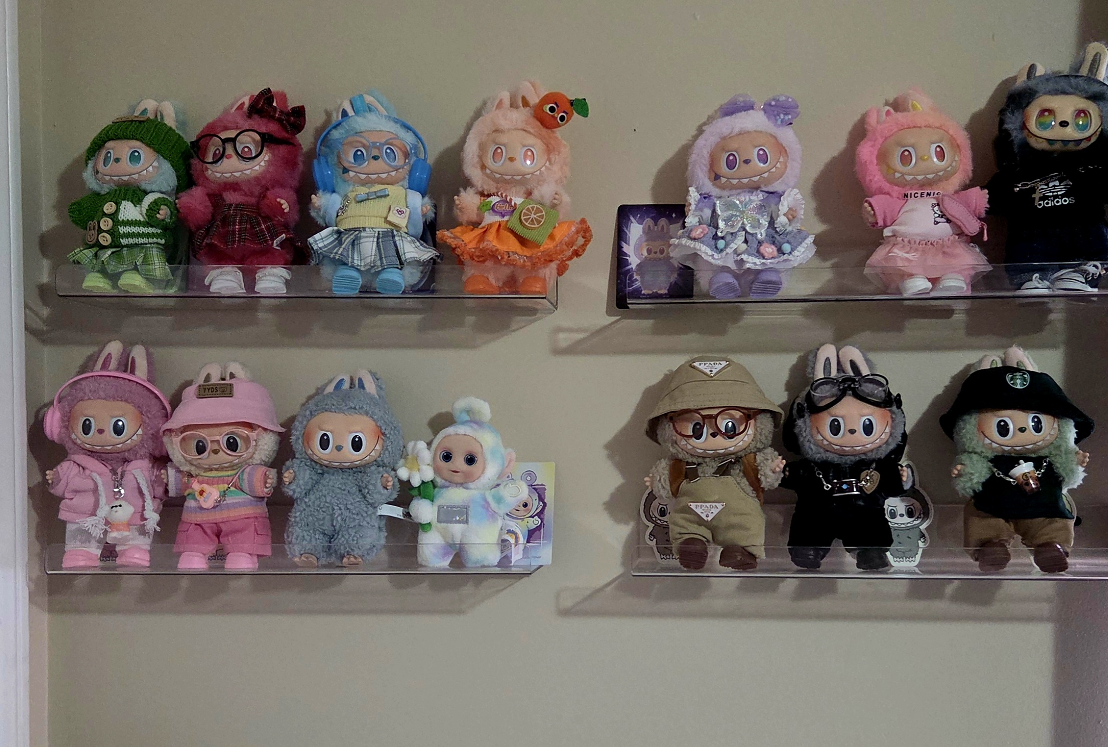 POP NOW:THE MONSTERS - Have a Seat Vinyl Plush Blind Box - POP