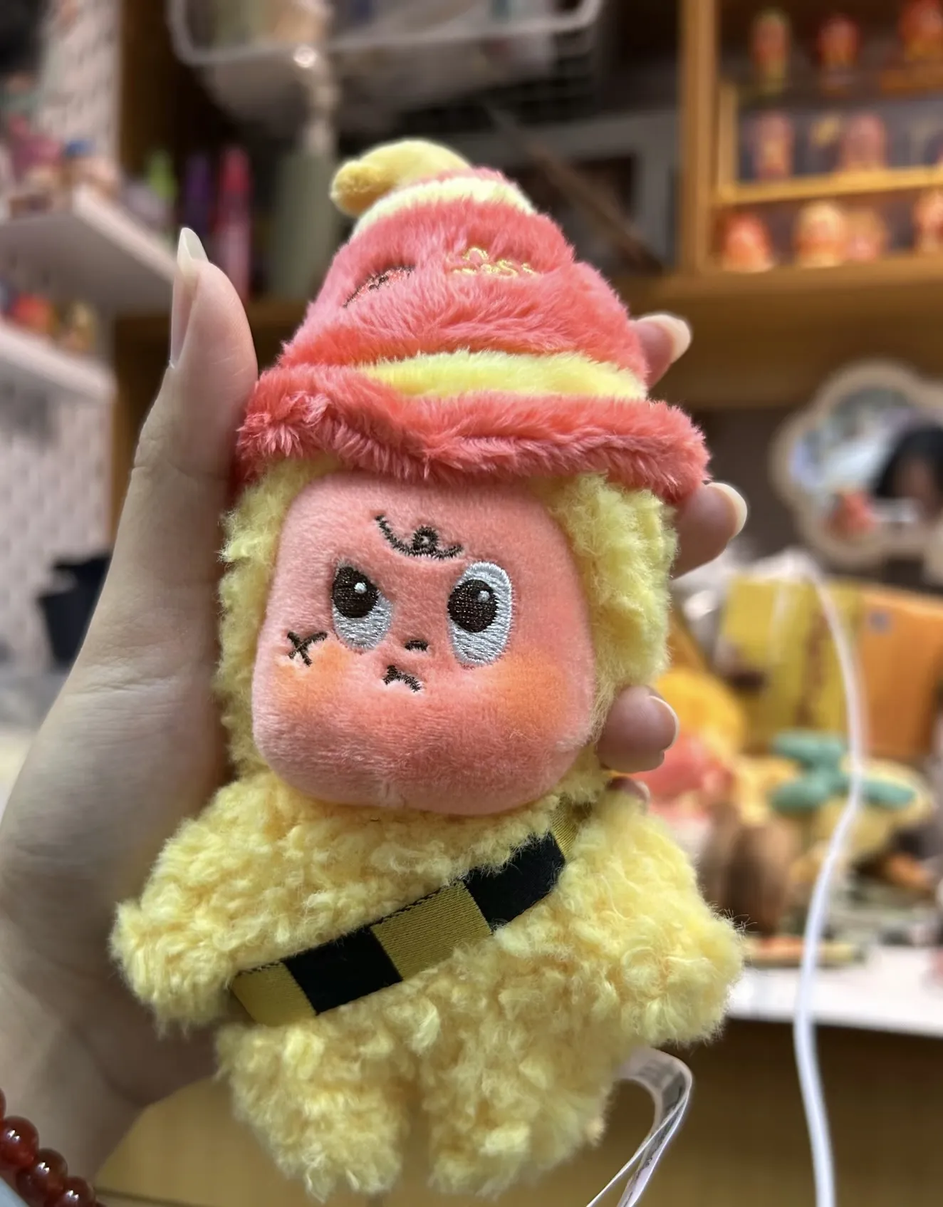 ぬいぐるみ POP MART TWINKIE TWINKIE Amazon.com: POP MART We are