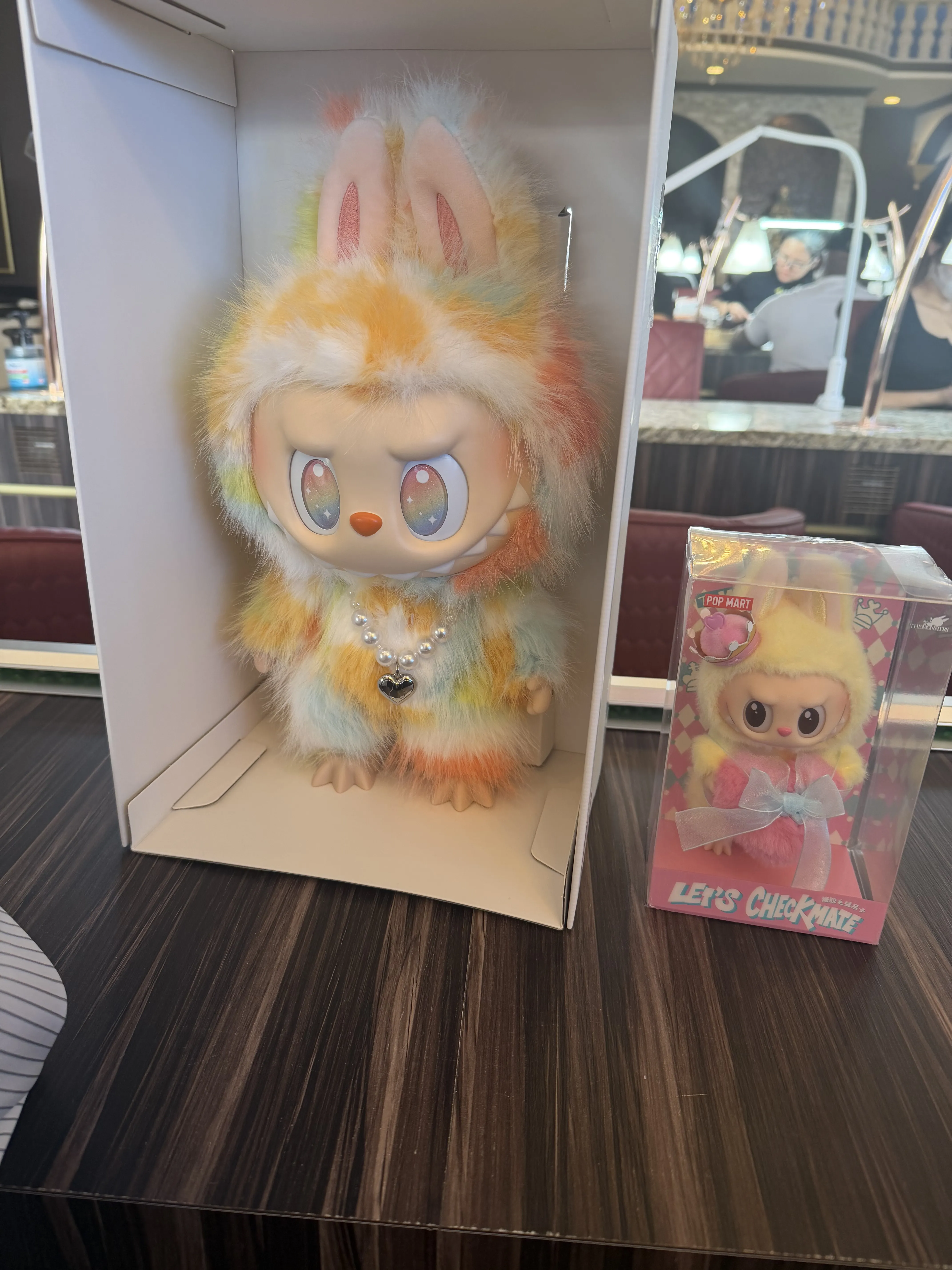 THE MONSTERS Big into Energy Series-ROCK THE UNIVERSE Vinyl Plush