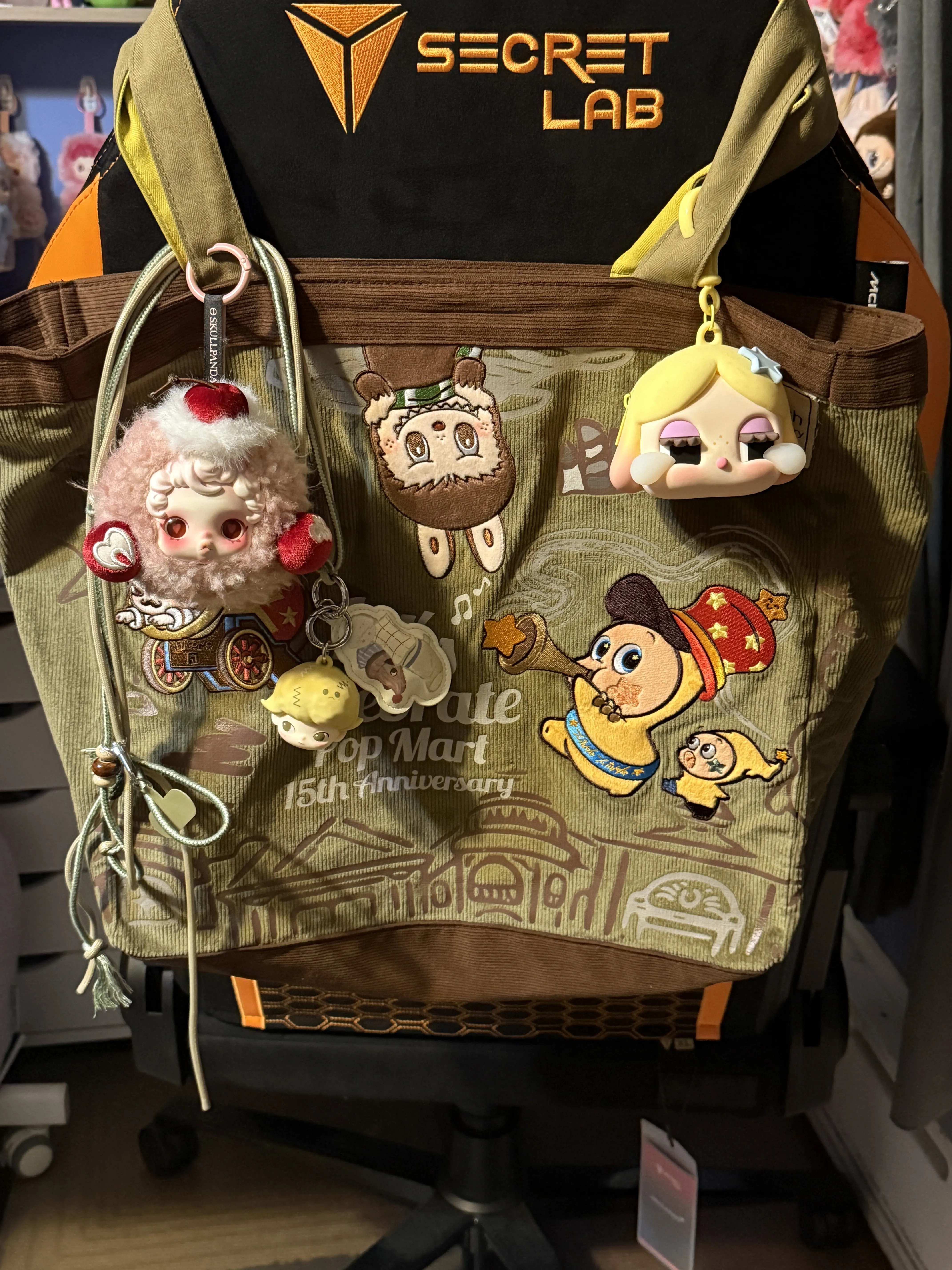 Celebrating the Moment Series-Bag - POP MART (United States)