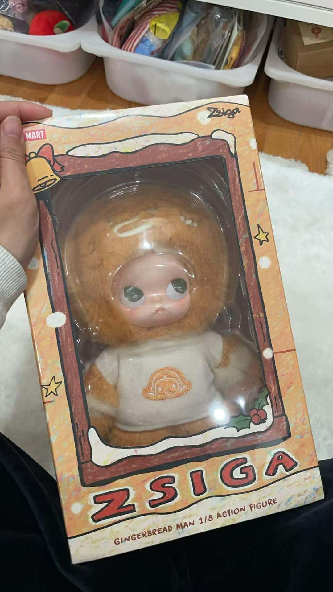 Zsiga Gingerbread Man 1/8 Action Figure - POP MART (Canada)