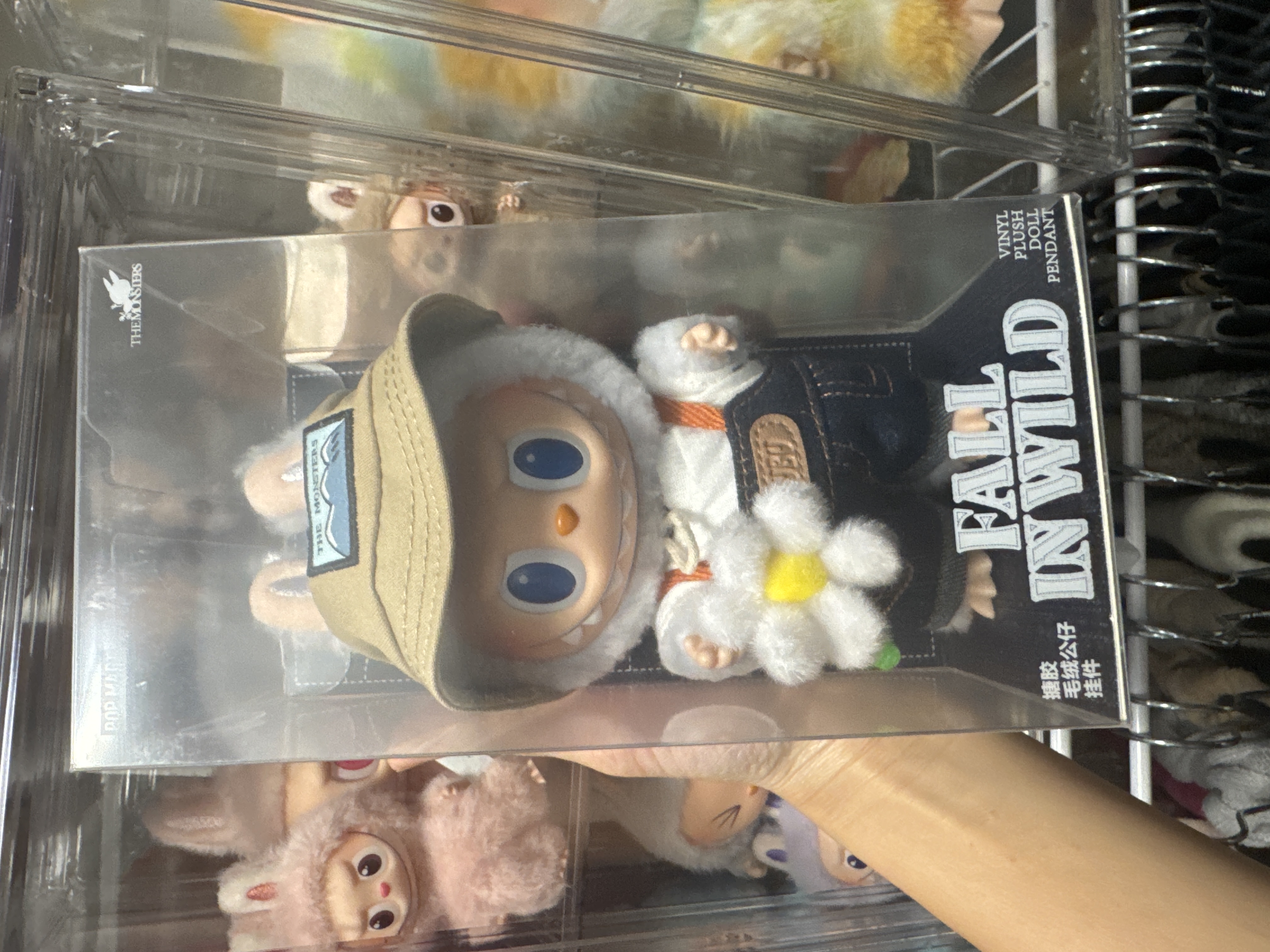 値下げ中PopMartTheMonstersFallIn Wild Labubu Pop Mart LABUBU The Monsters Fall In Wild Vinyl Plush Doll - US