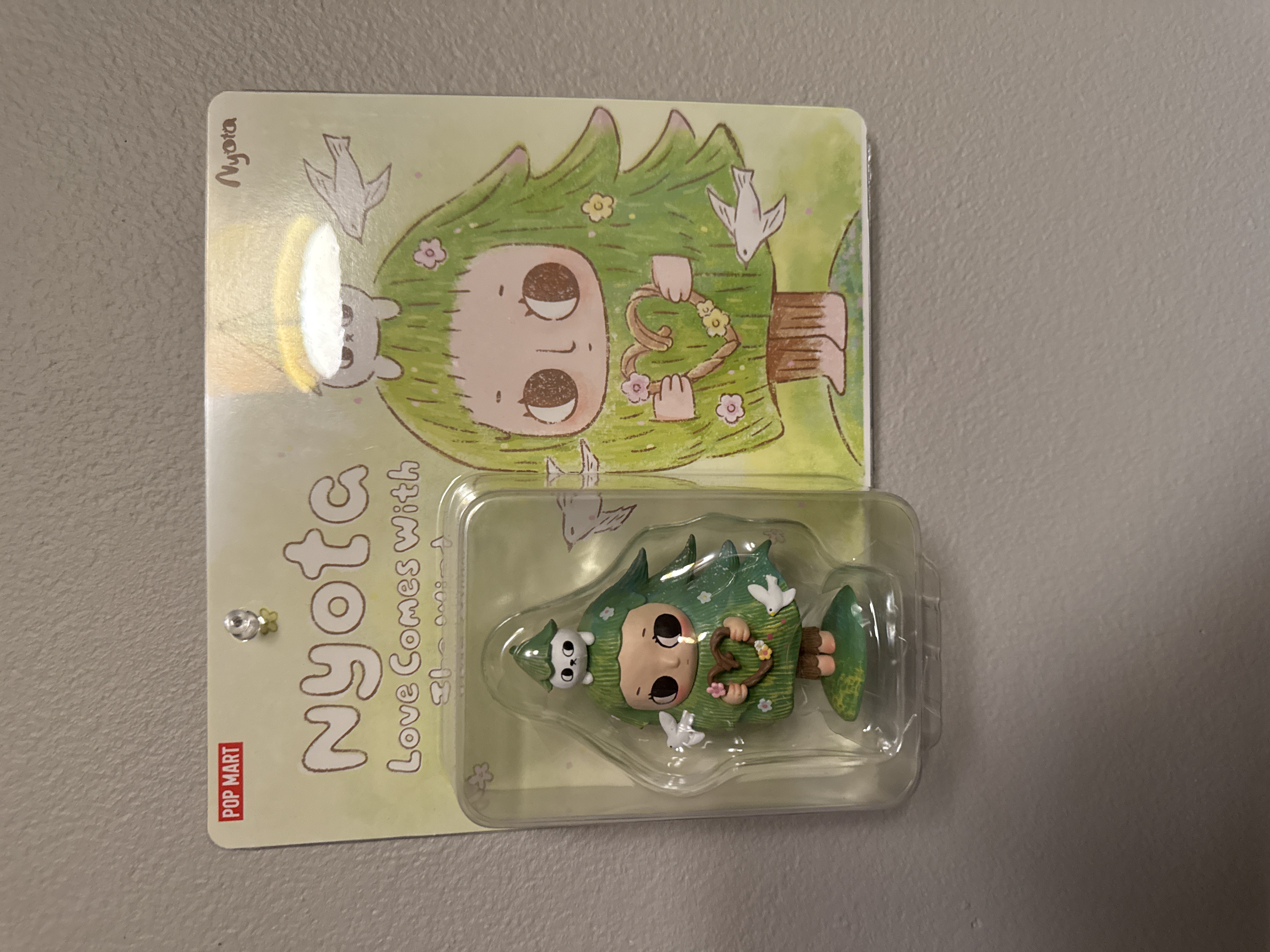 Nyota Love Comes with the Wind Figure - POP MART (Mexico)