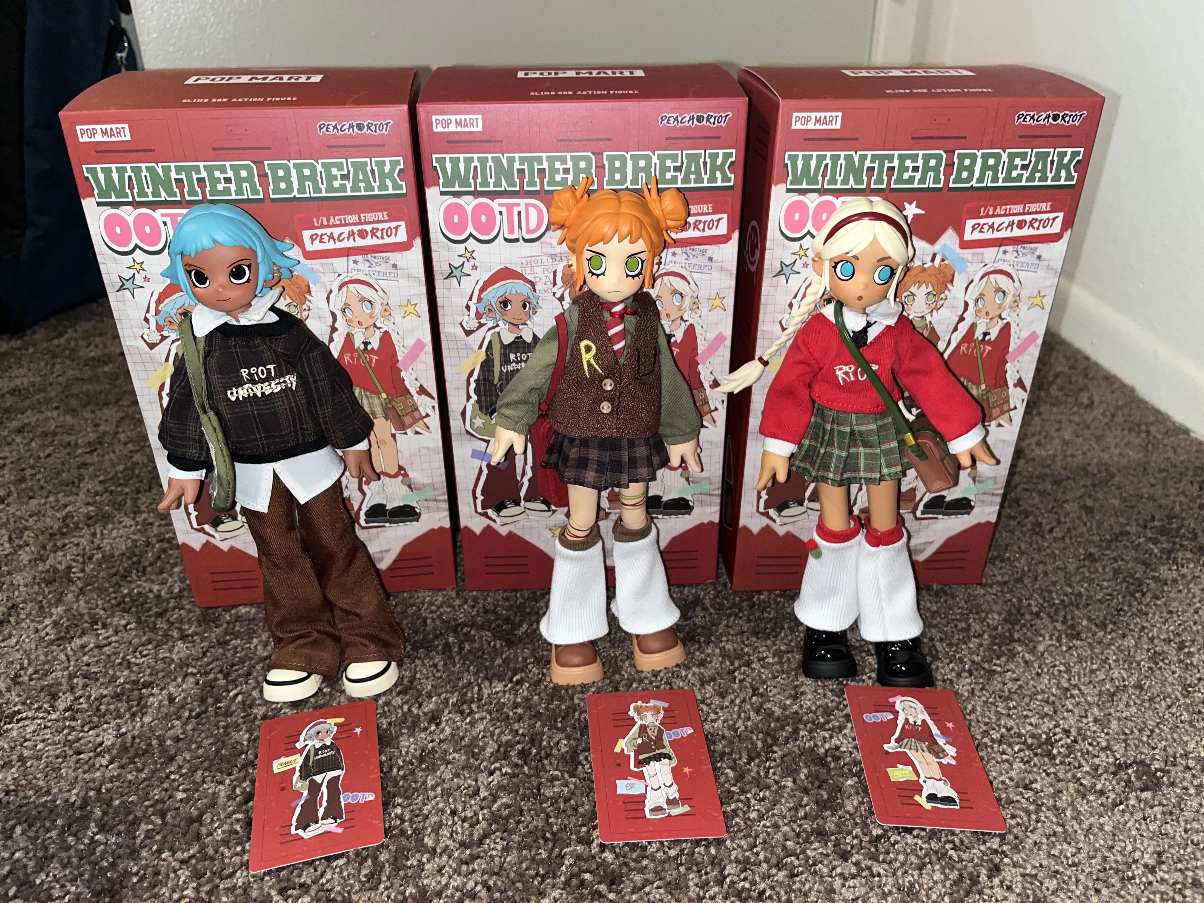 Peach Riot Winter Break OOTD　POPPY Peach Riot Winter Break OOTD Series 1/8 Action Figure - POP MART