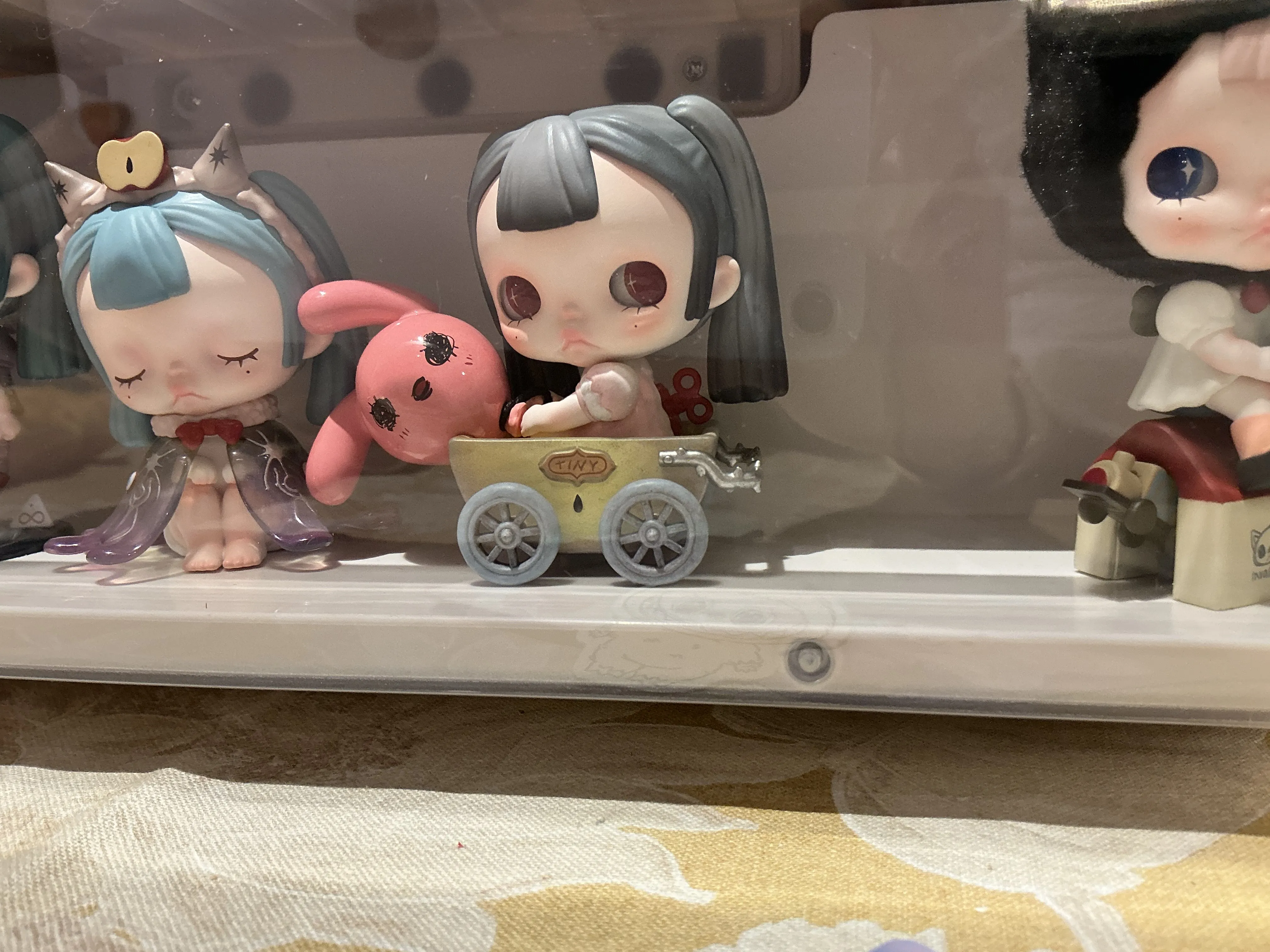 TINYTINY LULLABY FIGURE - POP MART (United States)