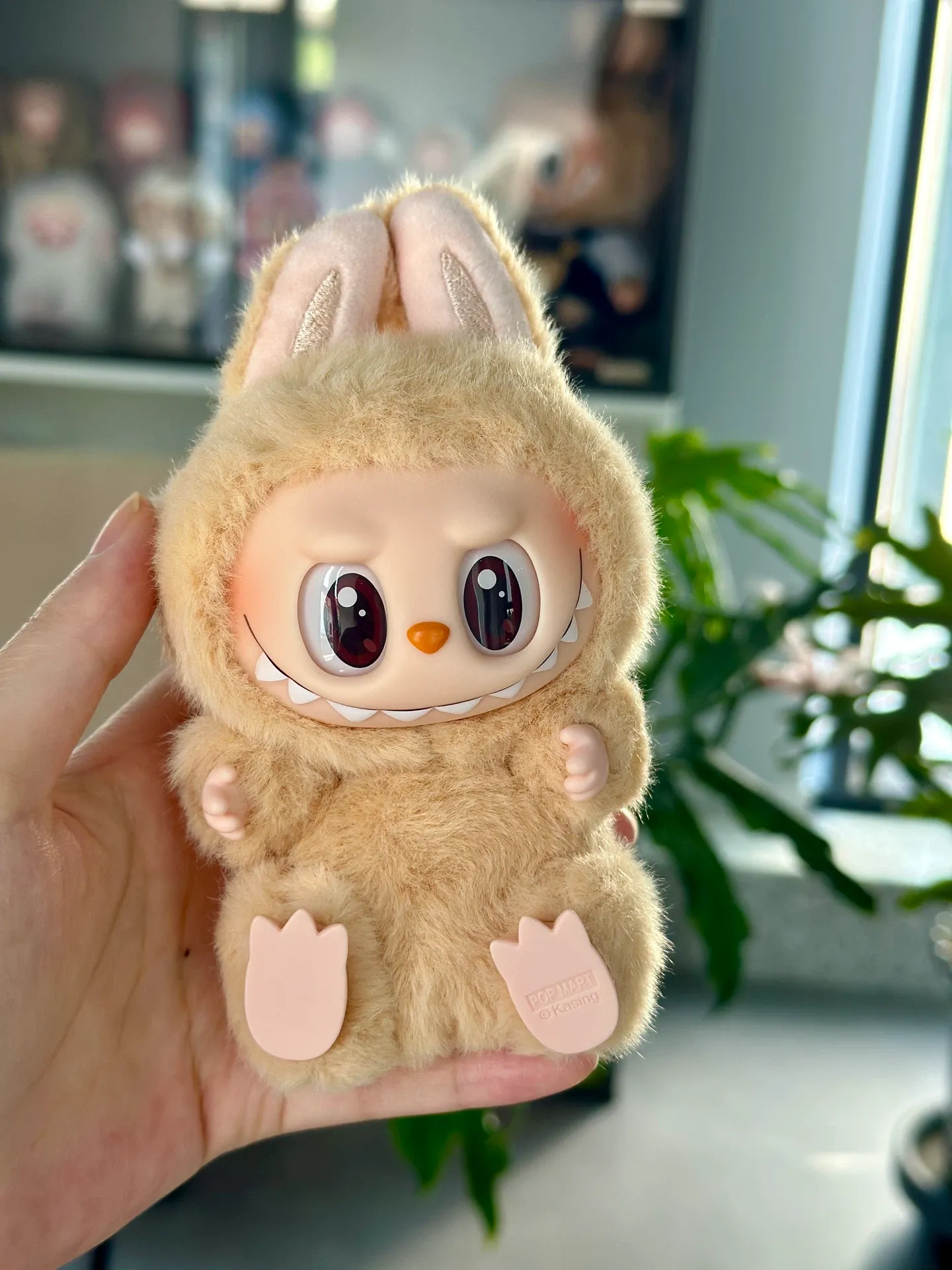 POP NOW:THE MONSTERS - Have a Seat Vinyl Plush Blind Box - POP