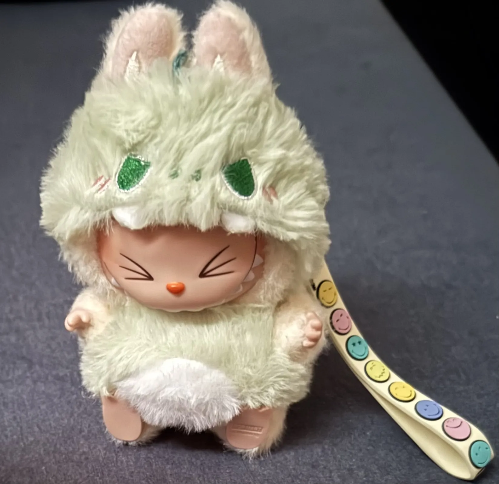 POP NOW:THE MONSTERS - Have a Seat Vinyl Plush Blind Box - POP