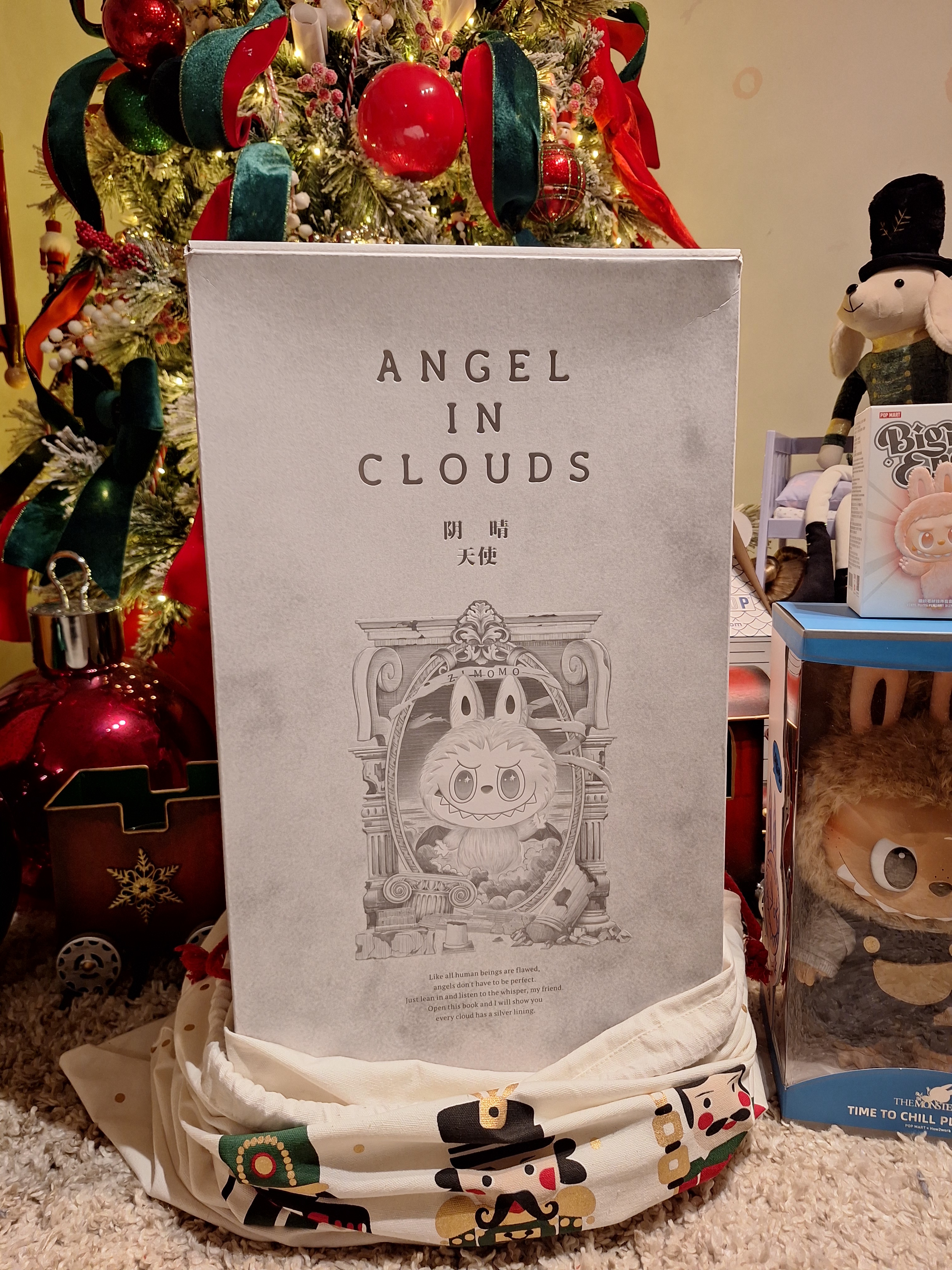 THE MONSTERS - ANGEL IN CLOUDS Vinyl Face Doll - POP MART (Canada)