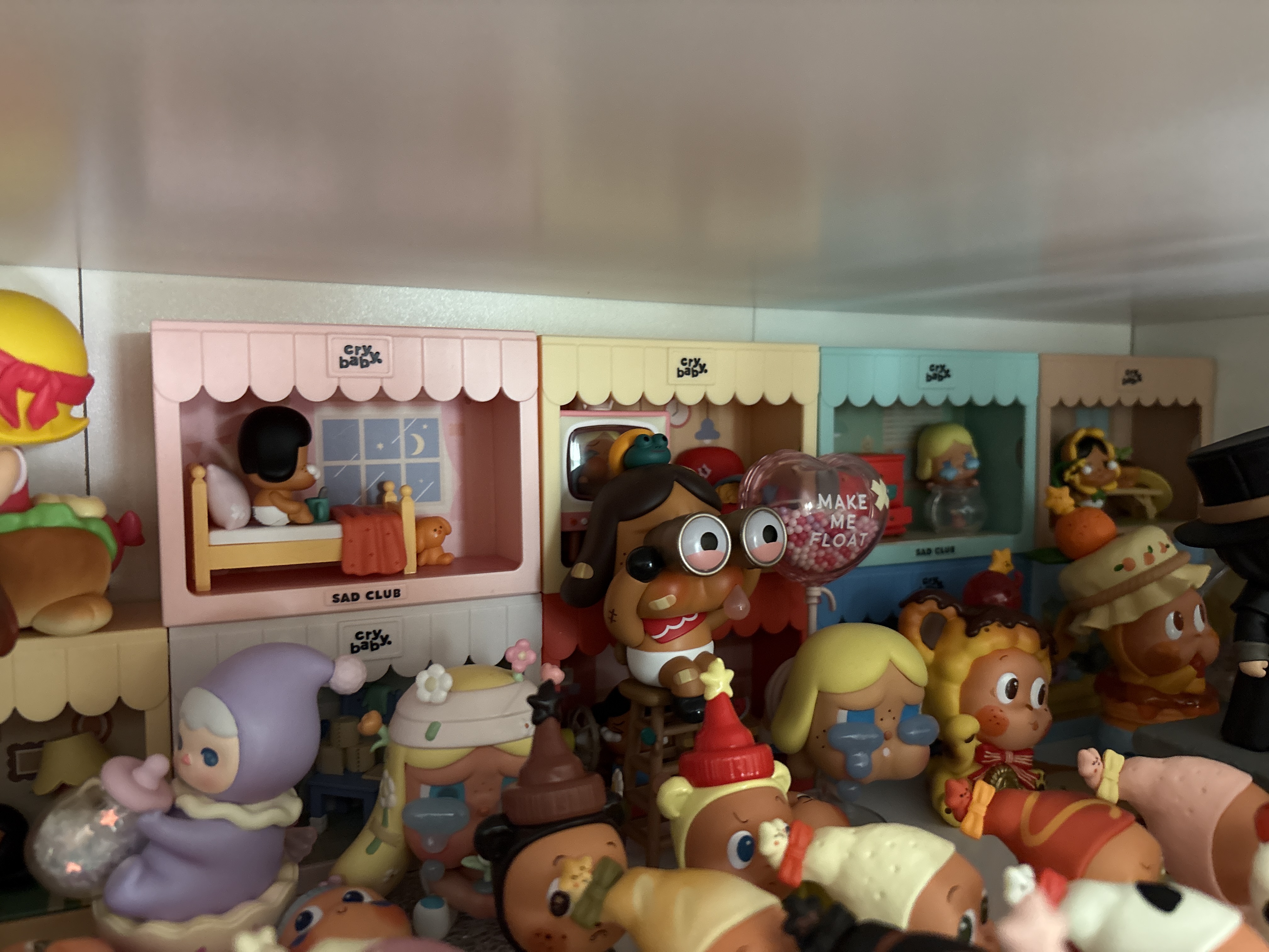 CRYBABY Sad Club Series Scene Sets | Blind Box - POP MART (United