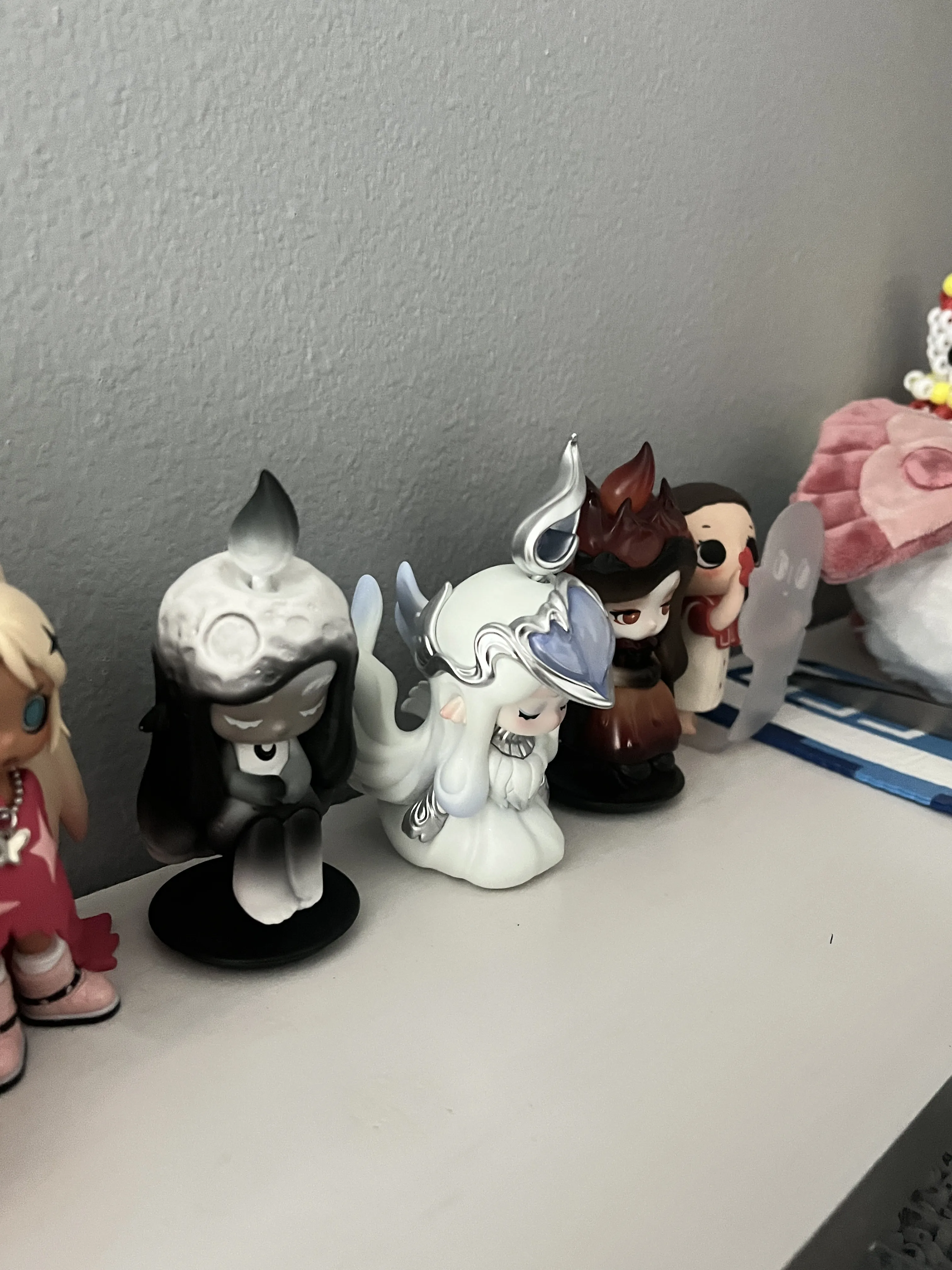 POP NOW:CHAKA Luminous Reverie Series Figures - POP MART (United