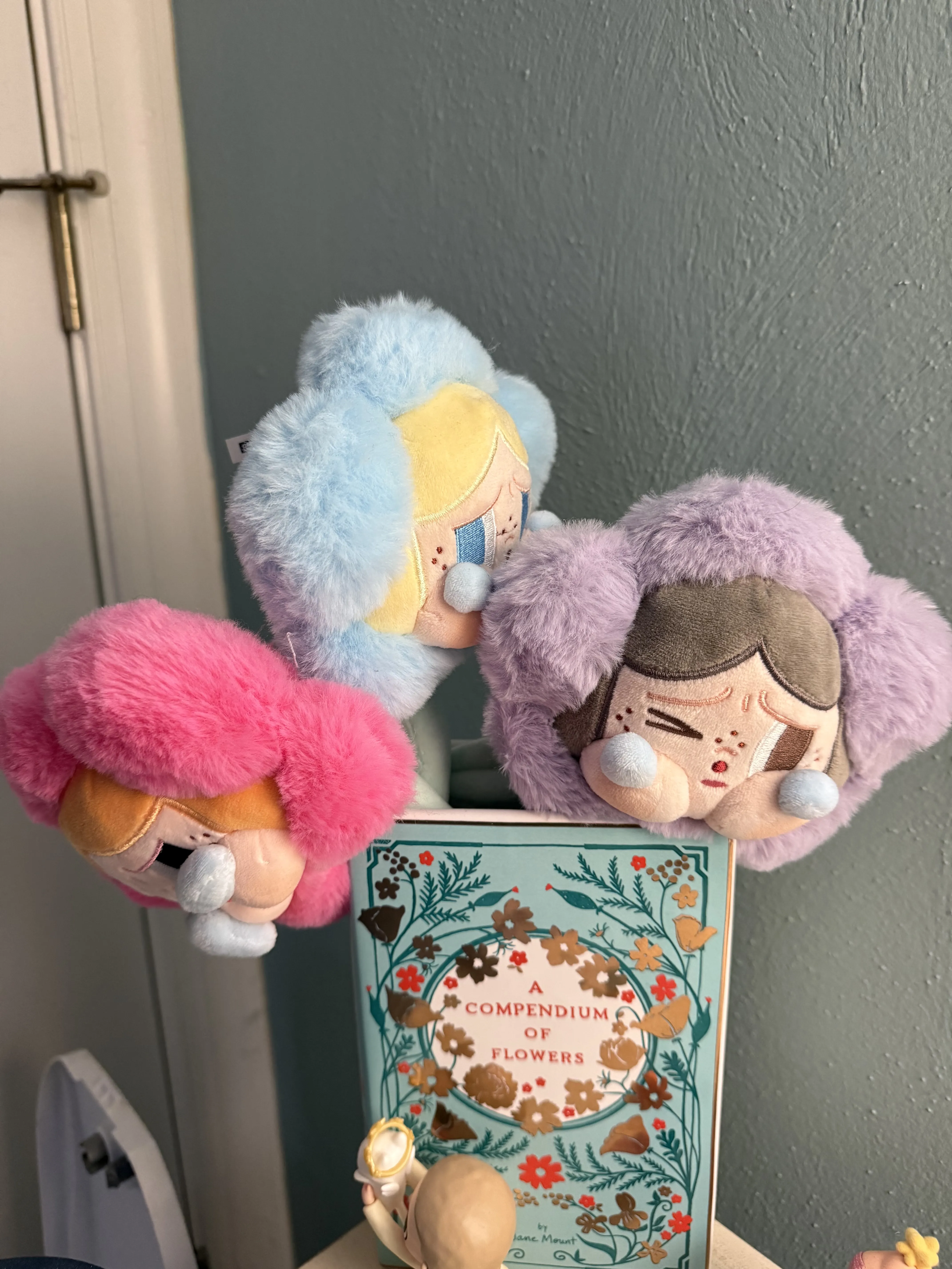 POP NOW:CRYBABY Sad Club Series - Plush Flower Blind Box - POP