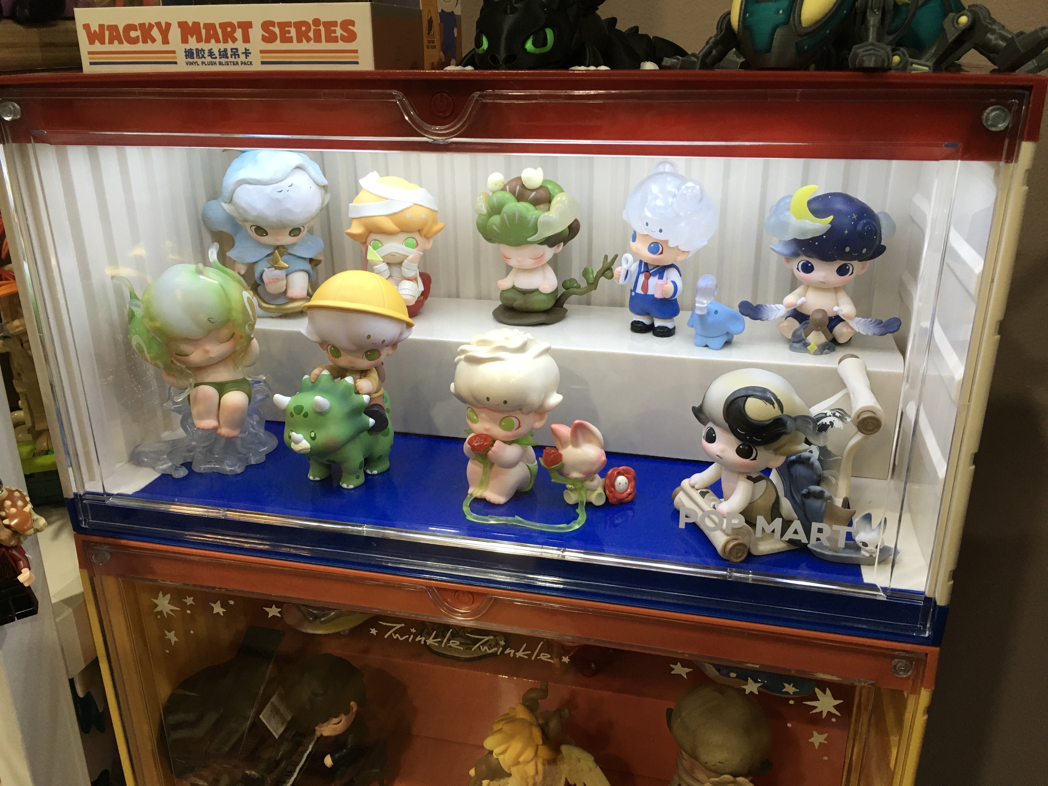 DIMOO Animal Kingdom Series | Display Containers - POP MART