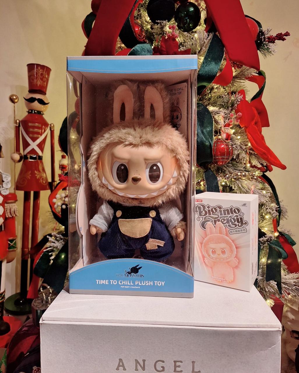 LABUBU Time to chill-Vinyl Plush Doll - POP MART (United States)