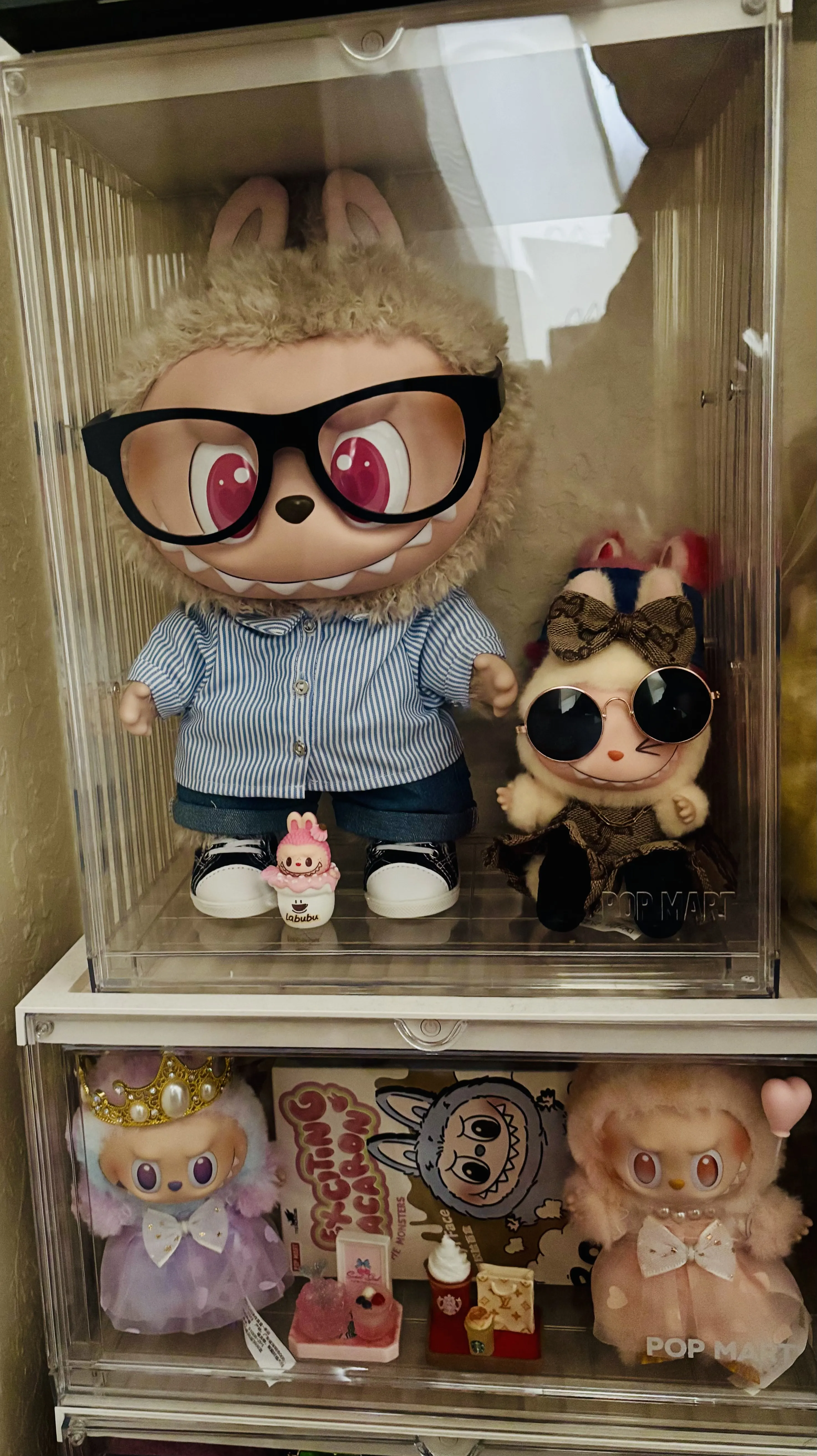 POP MART 400% Assemblable Lighted Display Container - POP MART