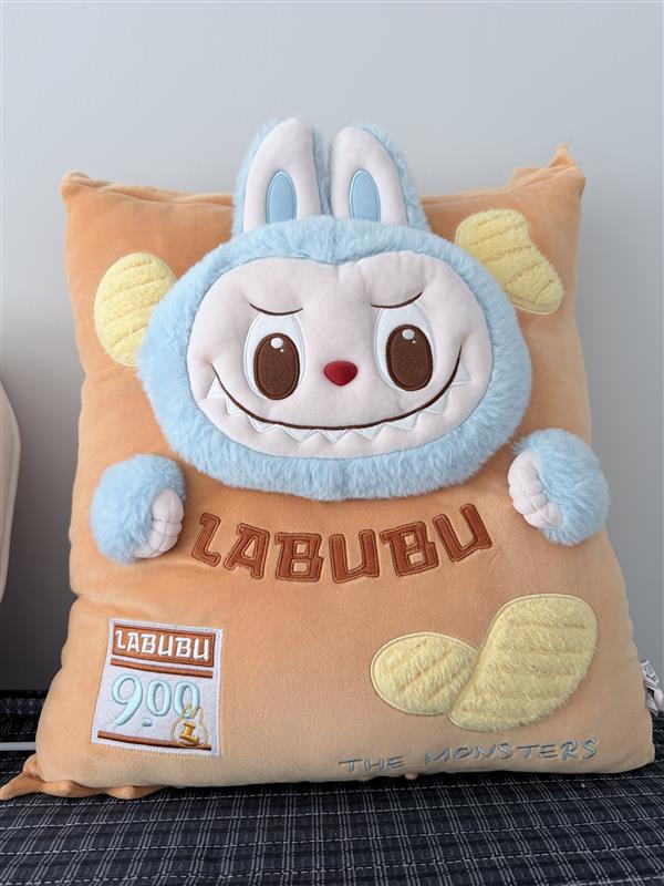 THE MONSTERS Wacky Mart Series-Pillow (Chips) - POP MART (United