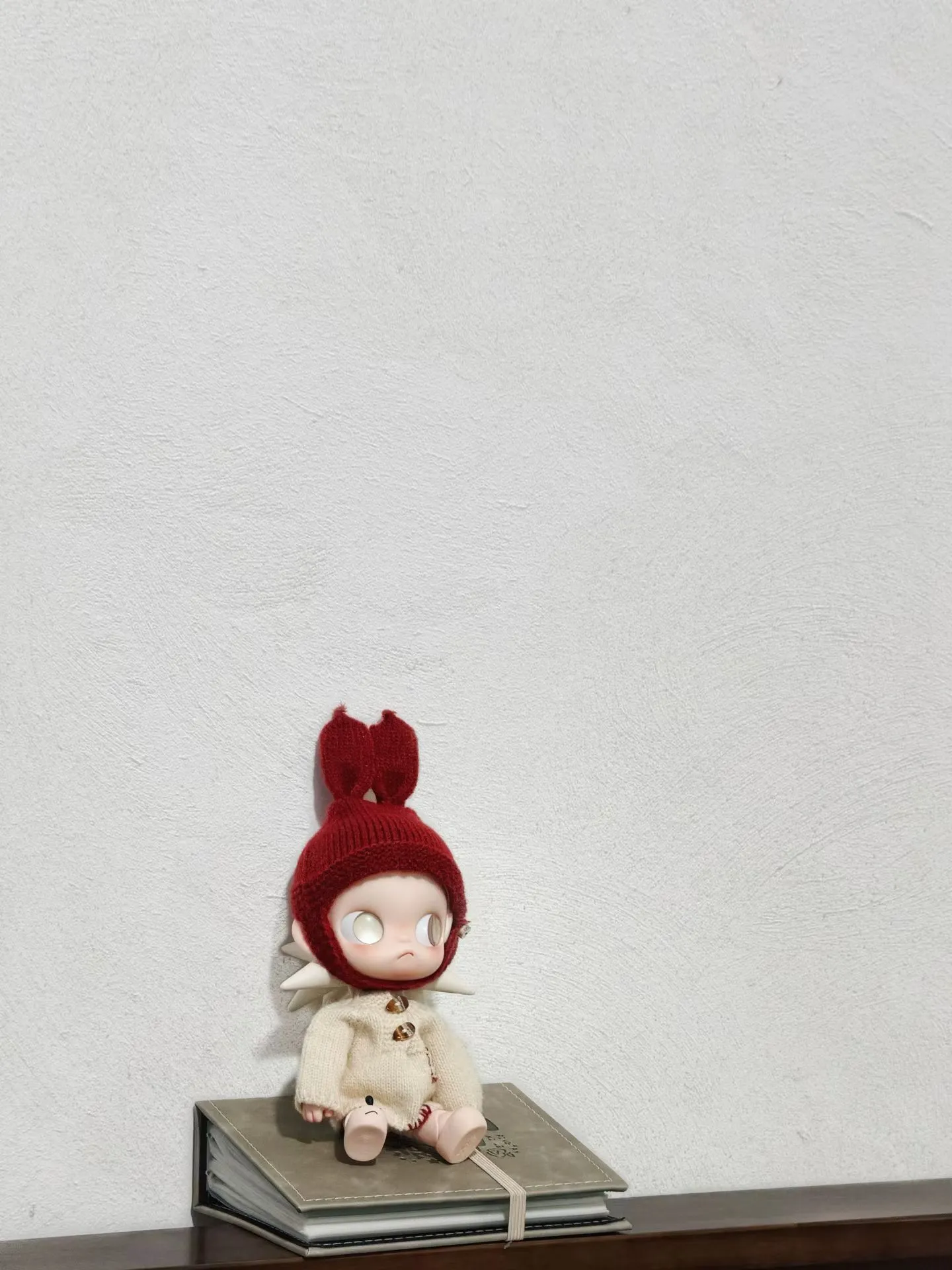 Zsiga Gingerbread Man 1/8 Action Figure - POP MART (United States)