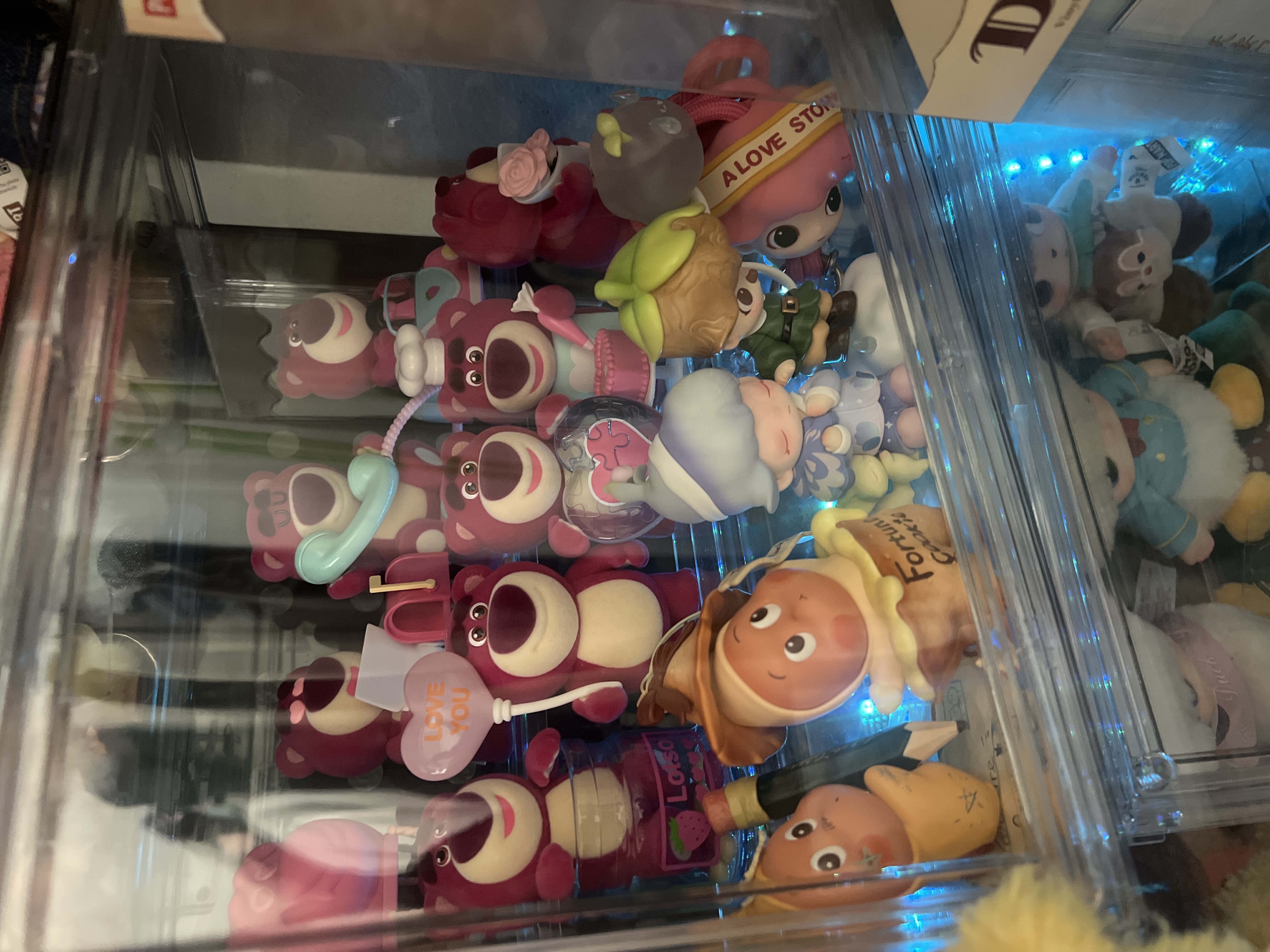 Disney/Pixar Lotso Wondrous Rendezvous Series Figures - POP MART