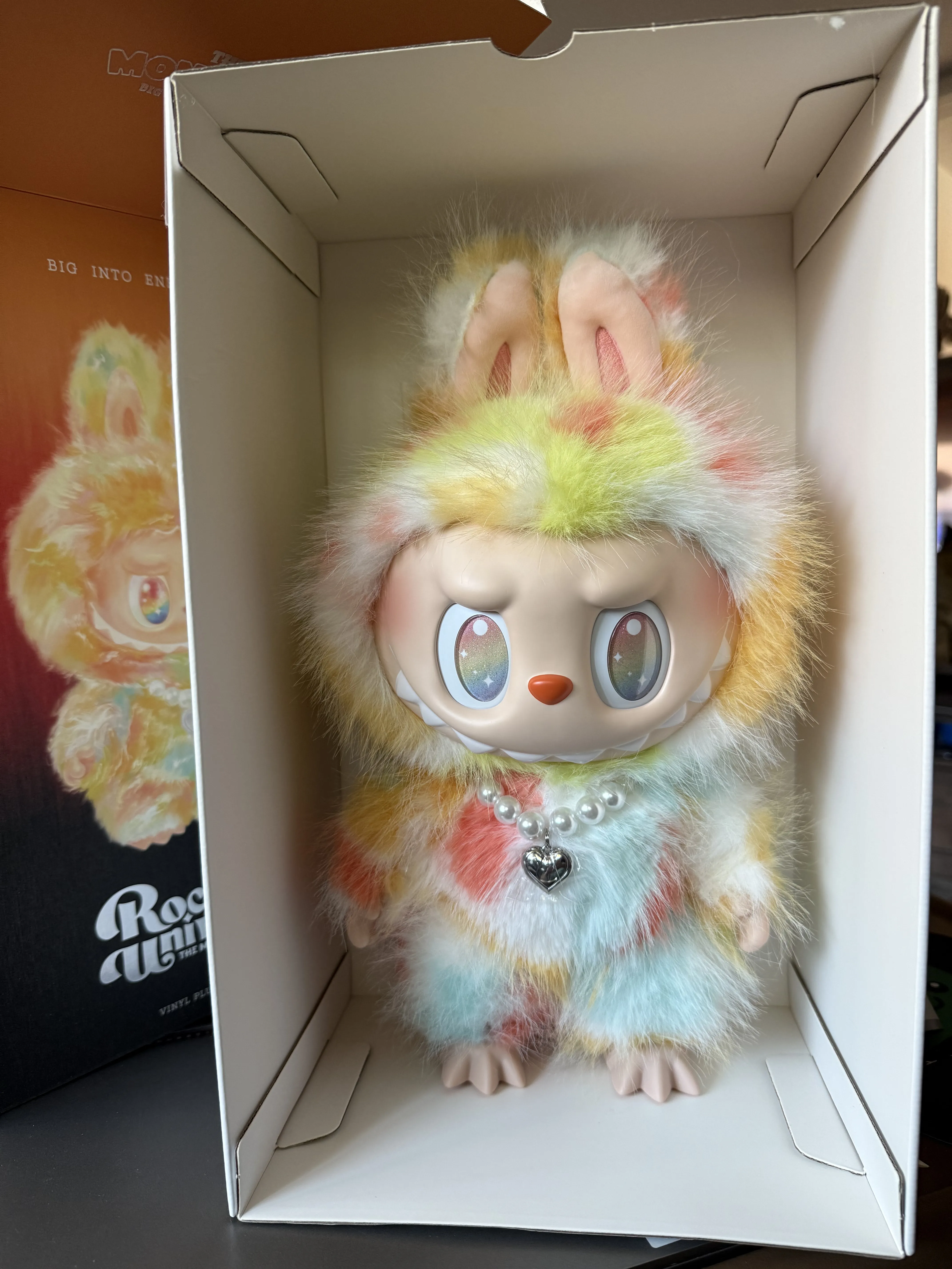 THE MONSTERS Big into Energy Series-ROCK THE UNIVERSE Vinyl Plush