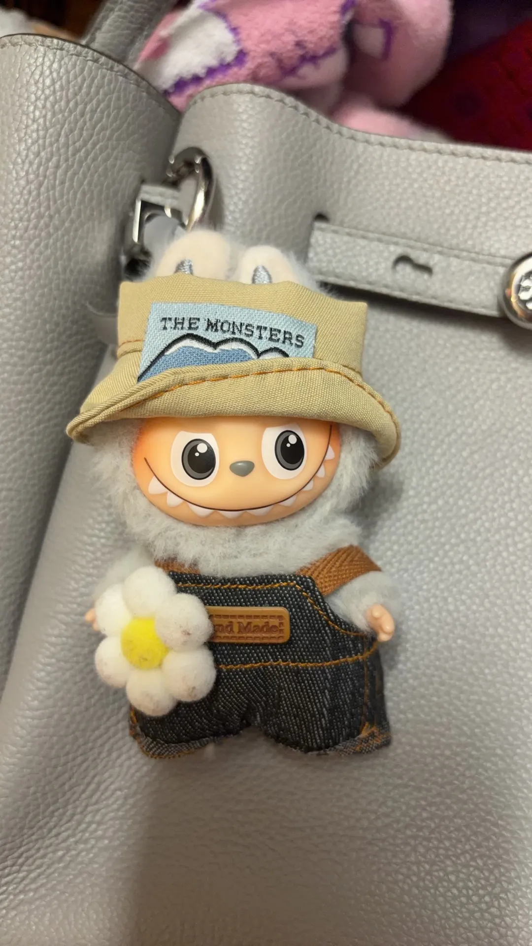 POP NOW:THE MONSTER PIN FOR LOVE SERIES - Vinyl Plush Pendant