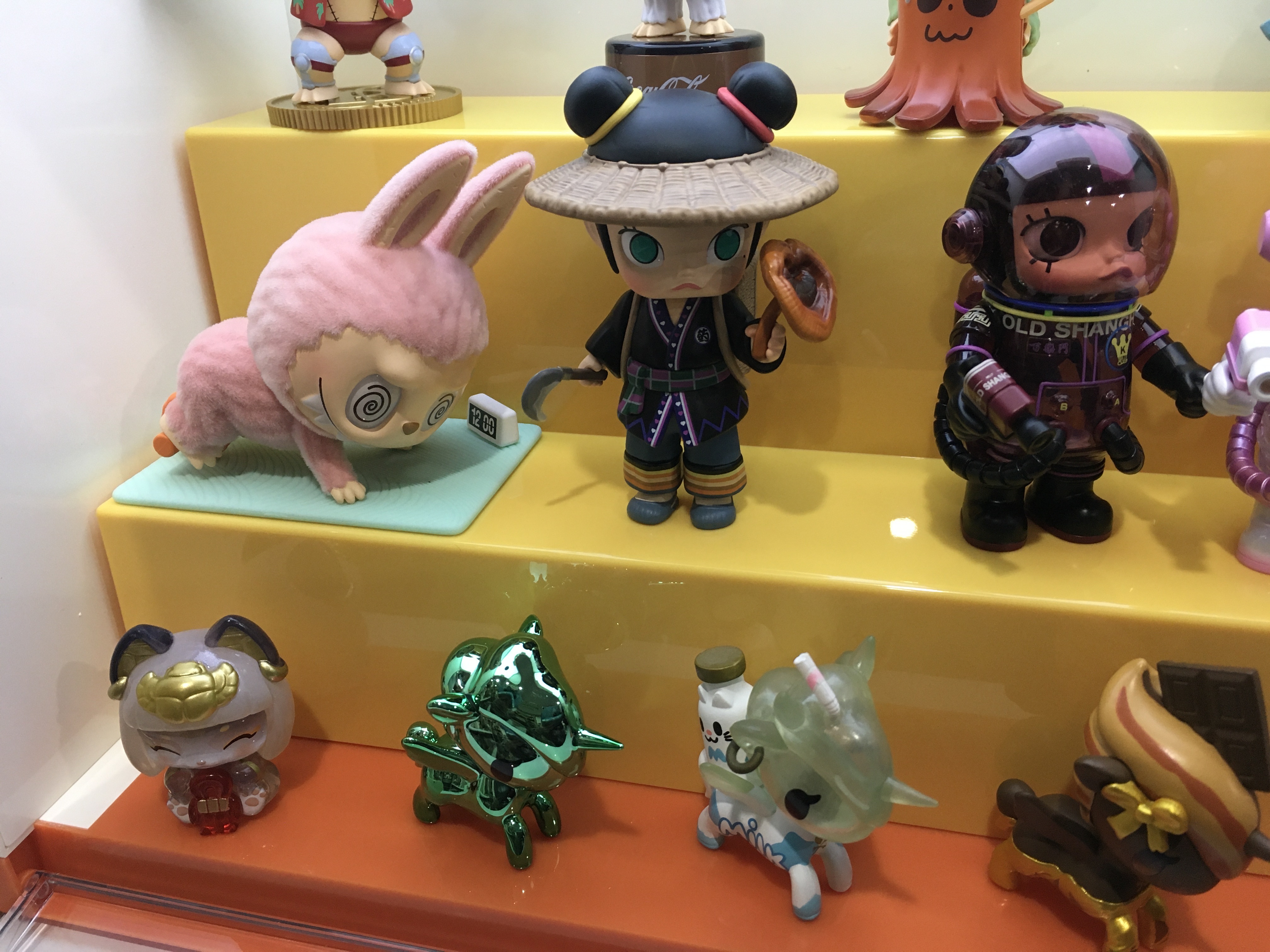 MOLLY Chinese Herbal-Ling Zhi Figure - POP MART (United States)