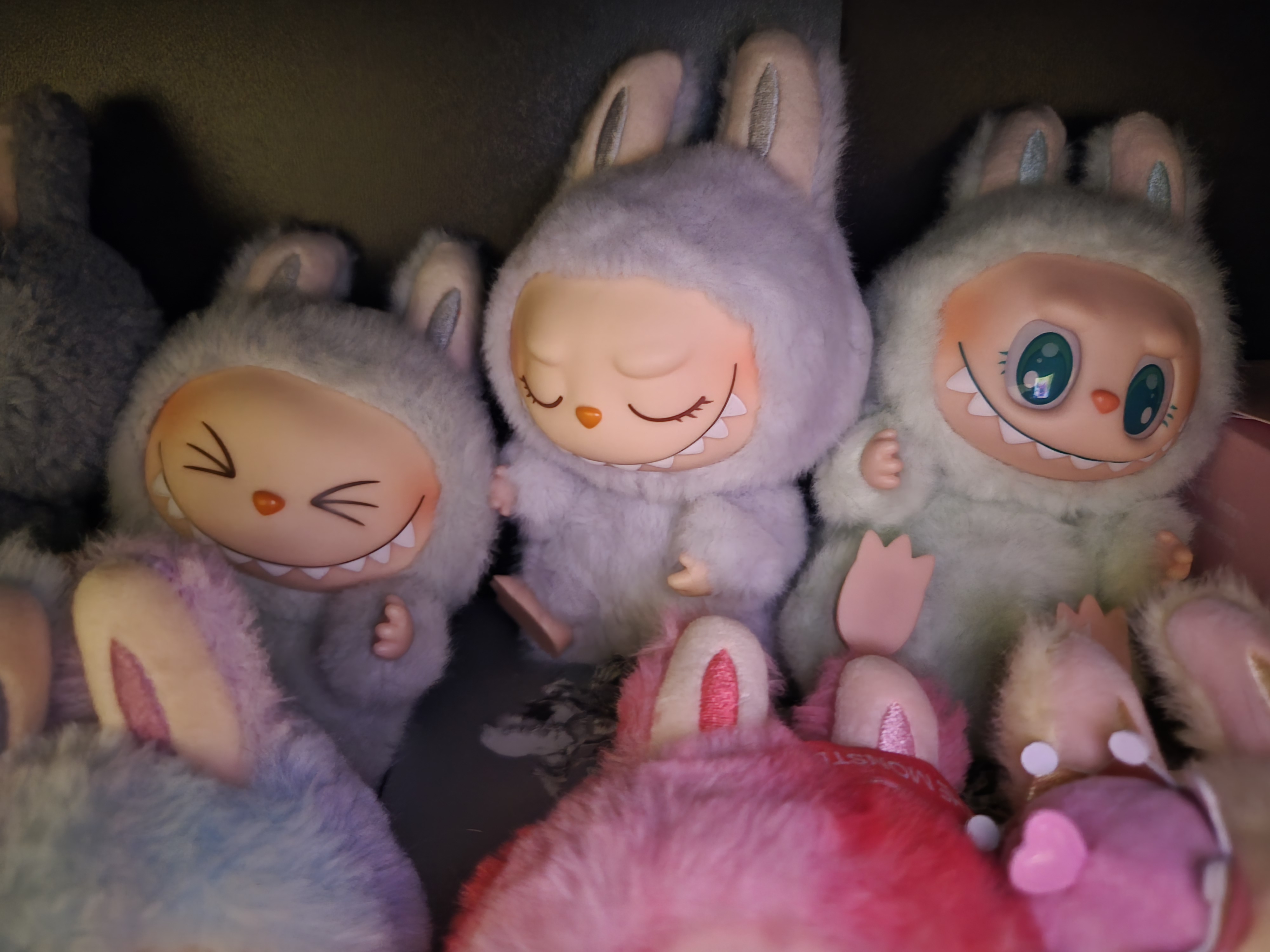 POP NOW:THE MONSTERS - Have a Seat Vinyl Plush Blind Box - POP