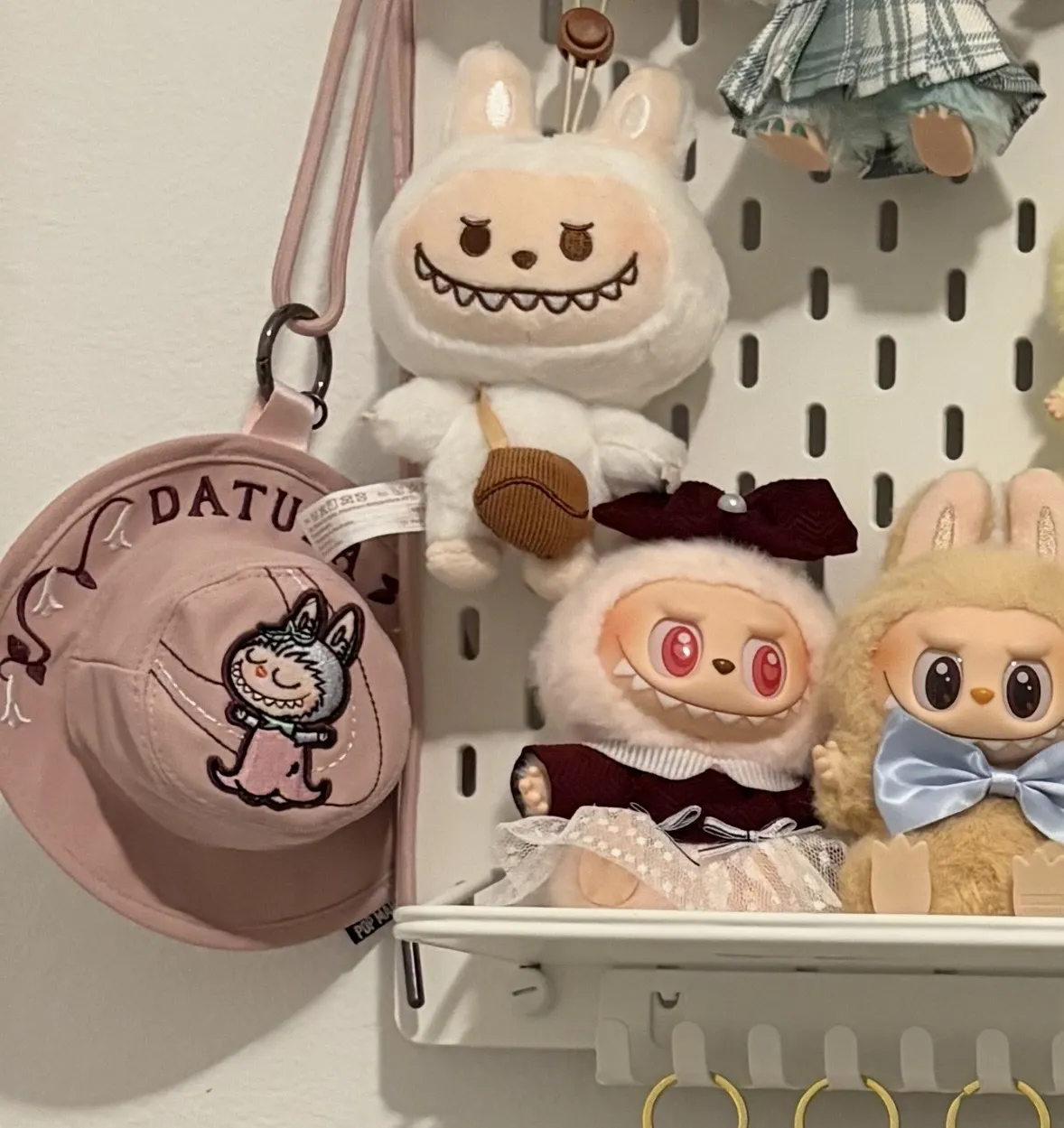 POP NOW:THE MONSTERS FALL IN WILD SERIES-Bucket Hat Mini Bag BIind