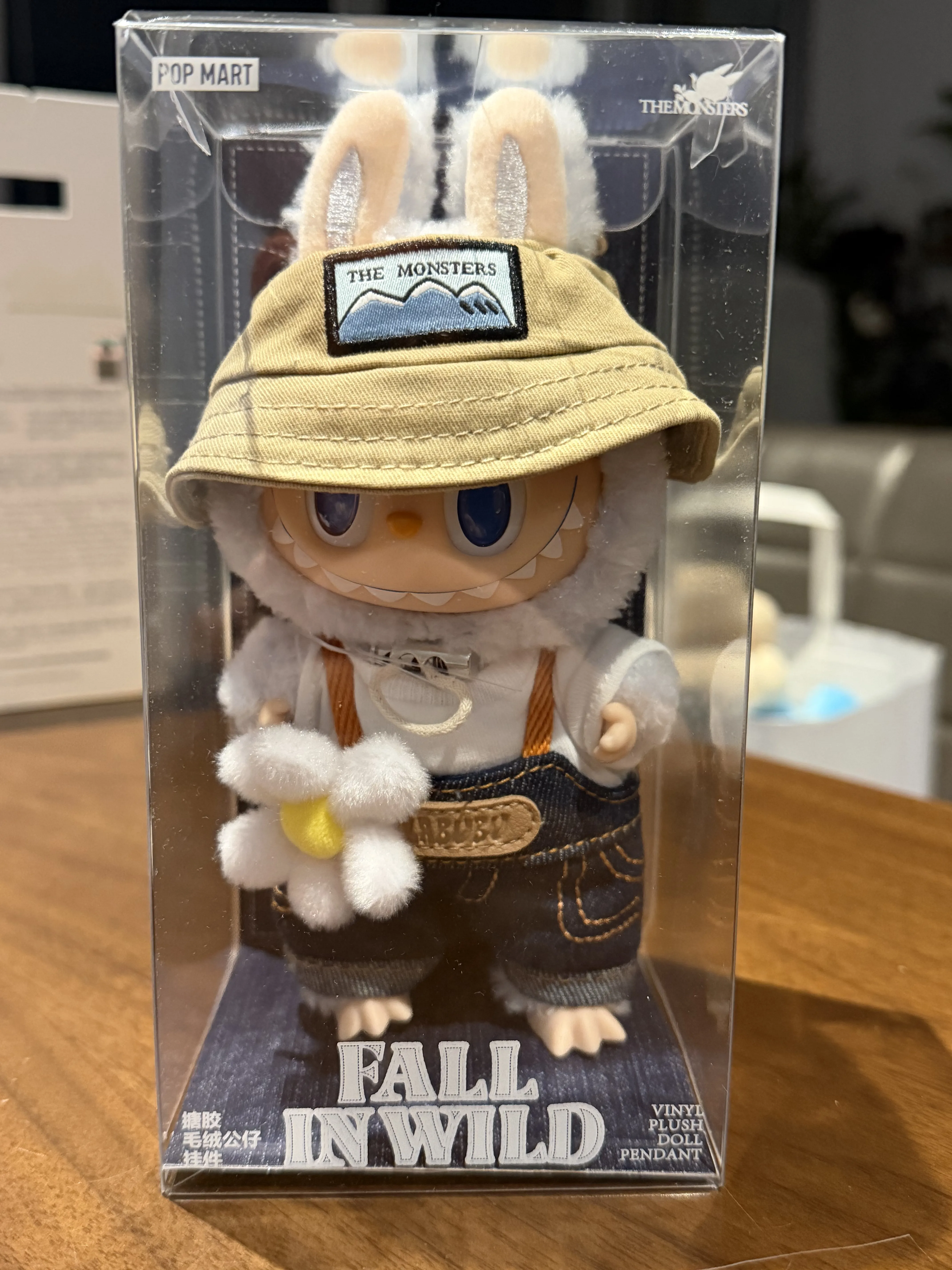 THE MONSTERS FALL IN WILD SERIES- Llaveros de peluche - POP MART