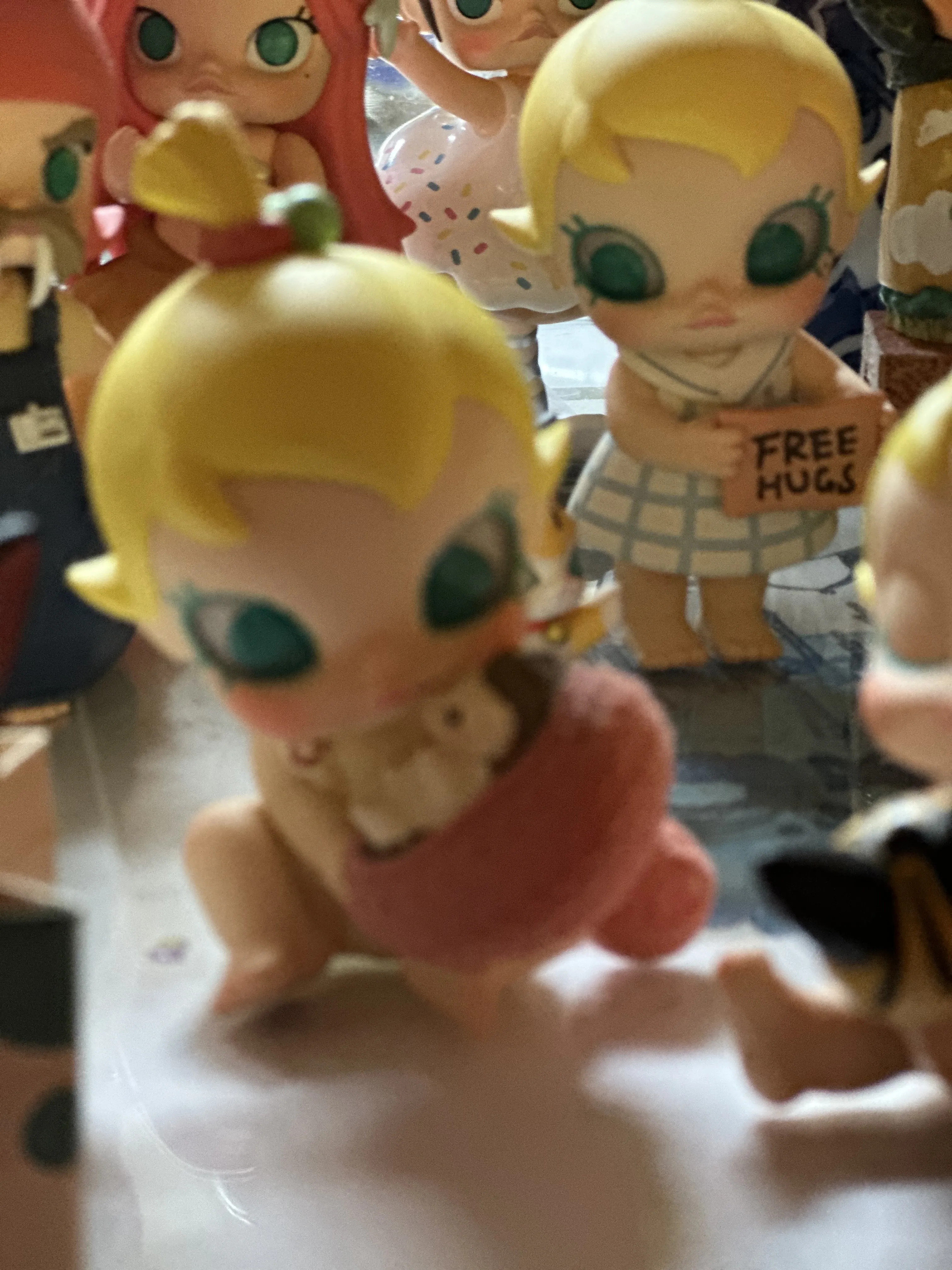 POP NOW:Baby Molly My Huggable Discovery Series Figures - POP MART
