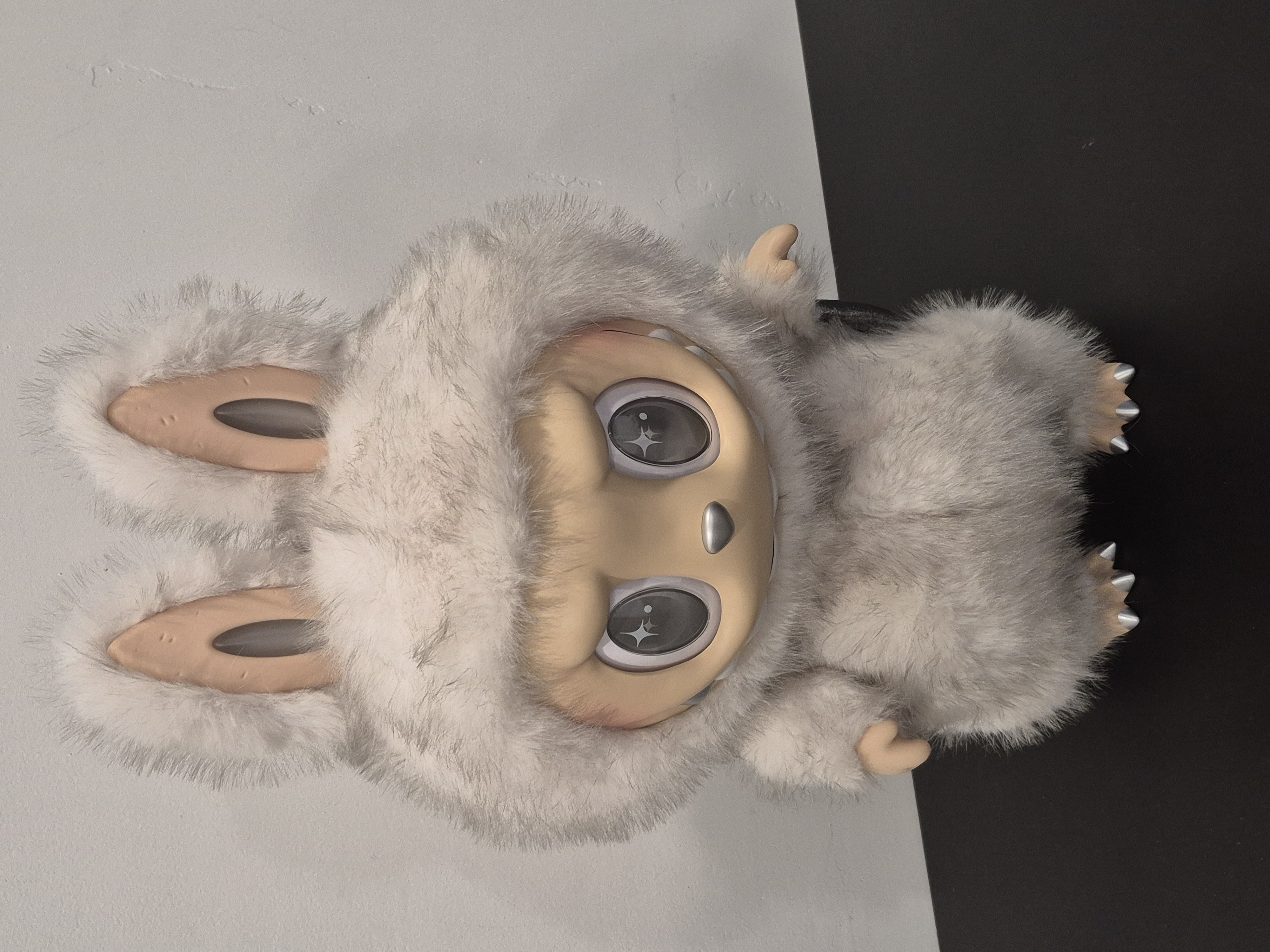 THE MONSTERS - ANGEL IN CLOUDS Vinyl Face Doll - POP MART (United