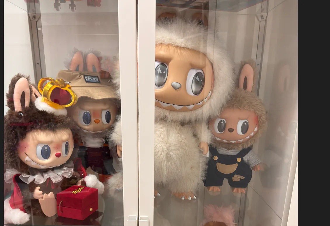THE MONSTERS - ANGEL IN CLOUDS Vinyl Face Doll - POP MART (Canada)