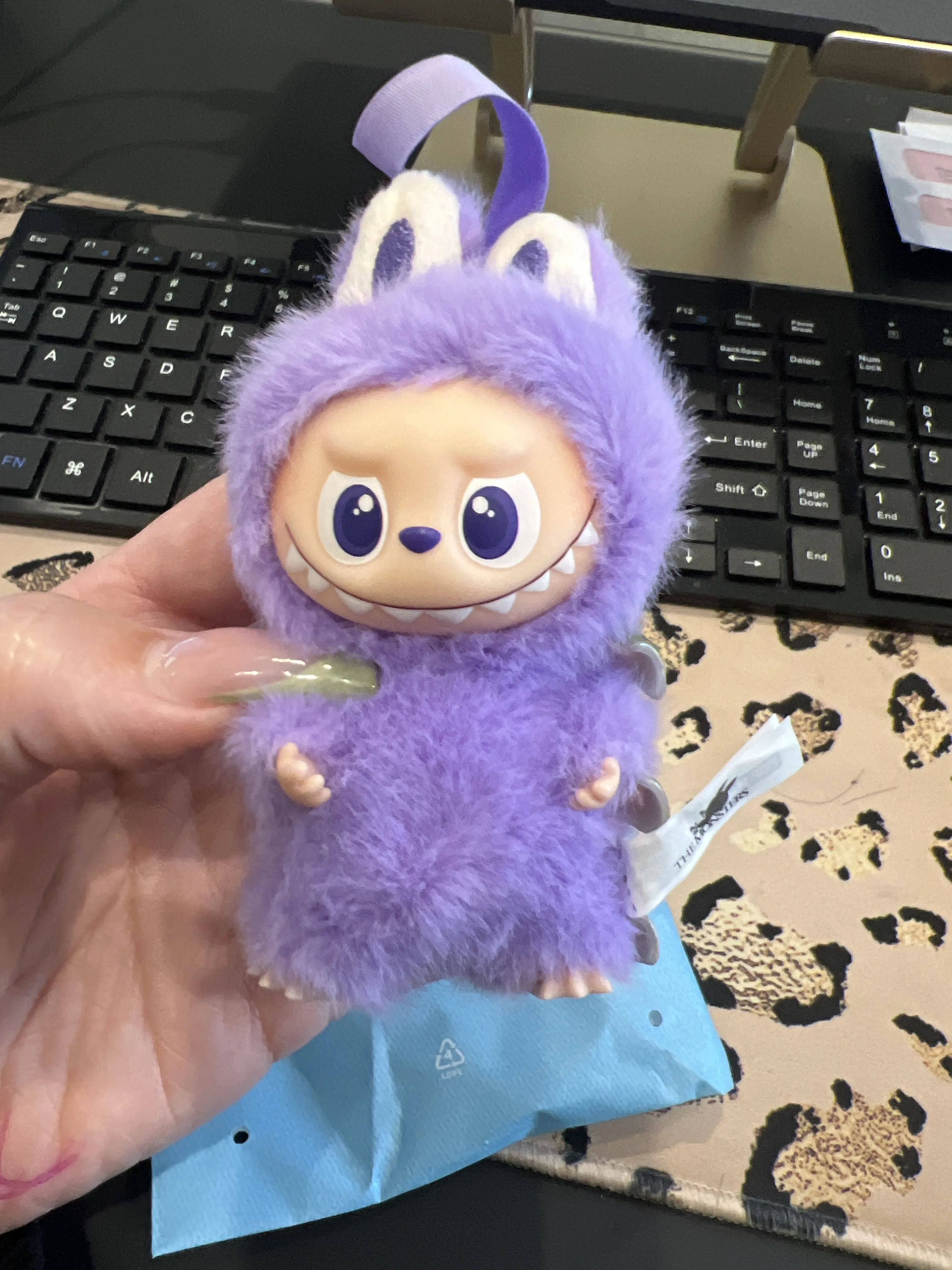 パピヨン　love+loyalty+luck POP NOW:THE MONSTERS Pin for Love Series-Vinyl Plush Pendant Blind
