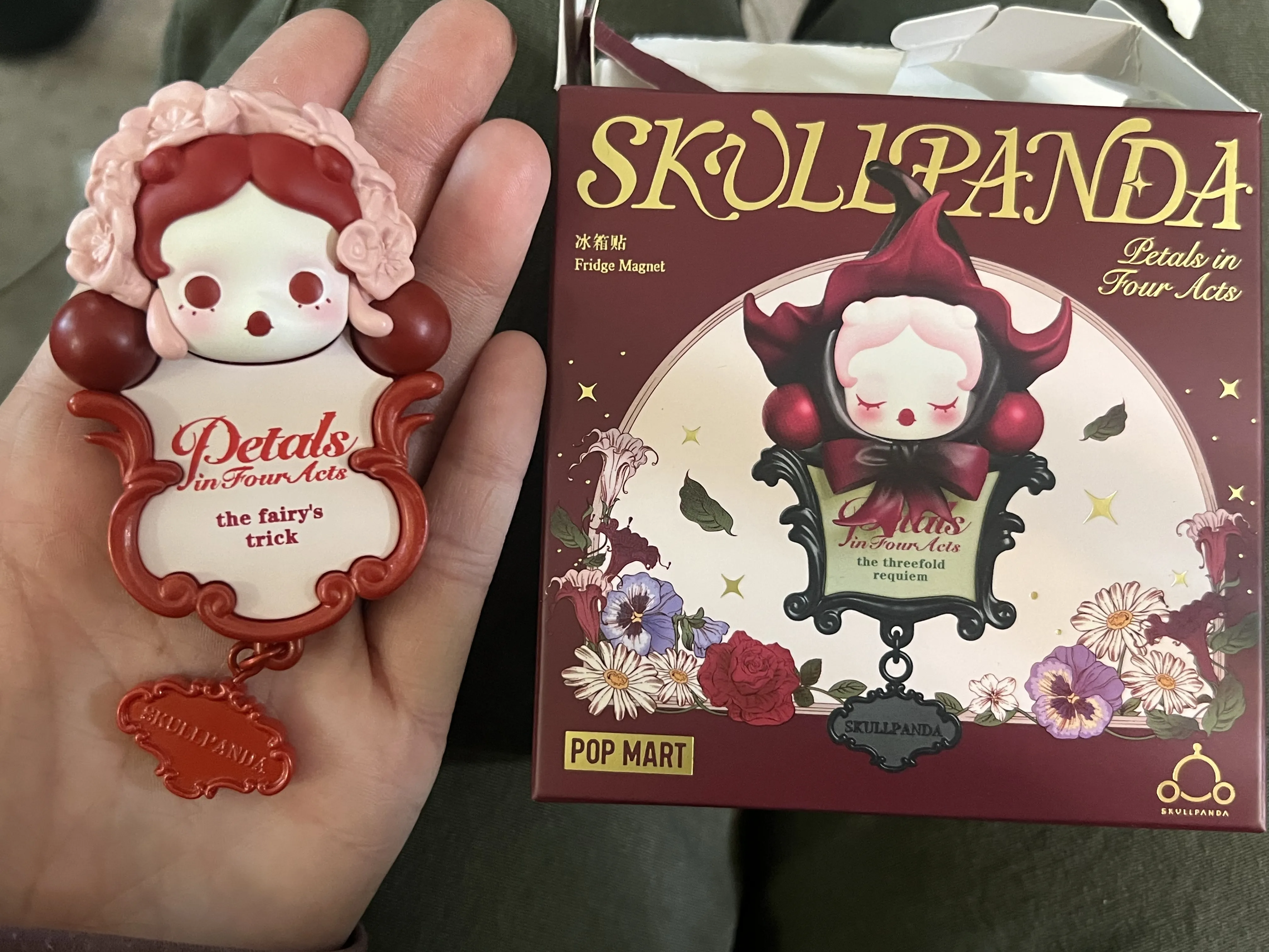 SKULLPANDA Petals in Four Acts Series Fridge Magnet - POP MART