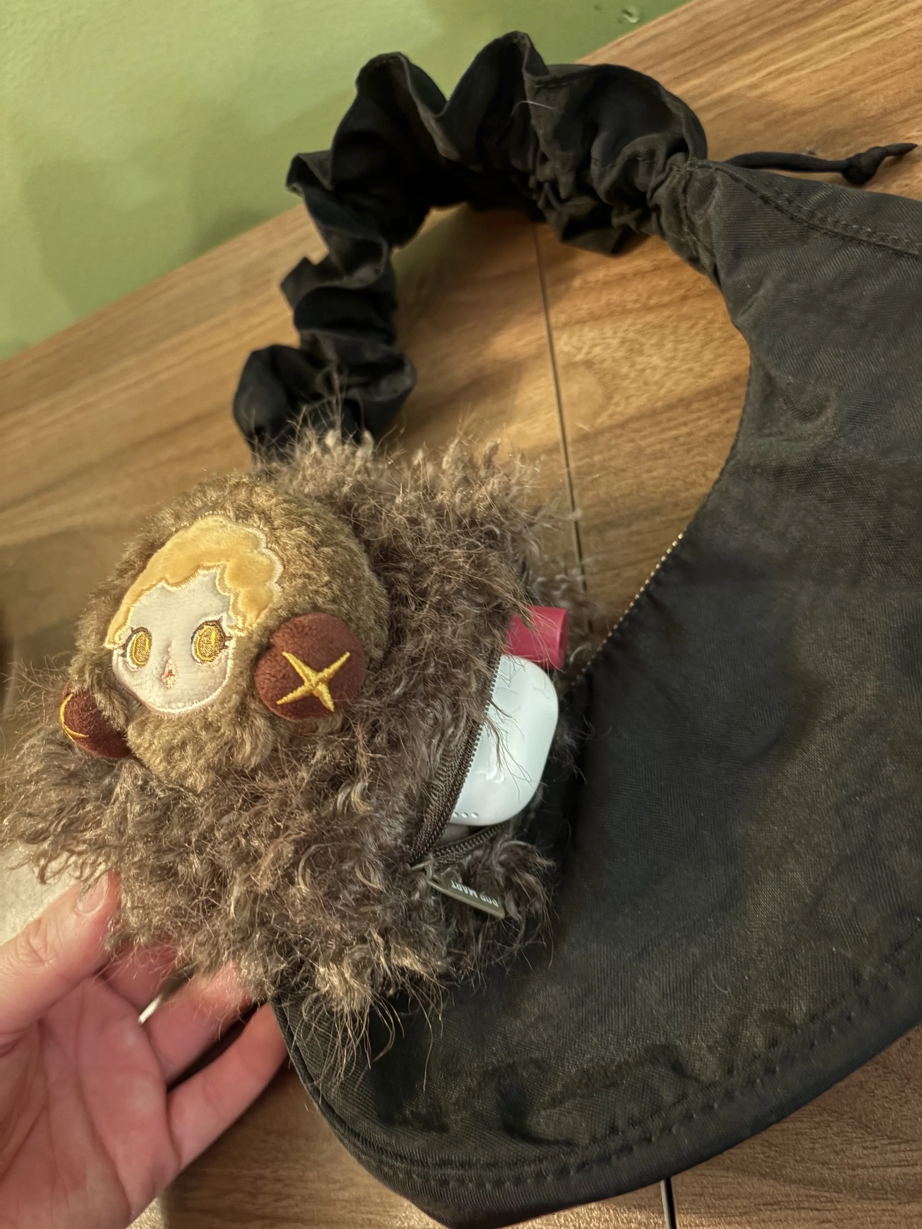 POP NOW:SKULLPANDA Bedside Monster Series Plush Mini Bag - POP