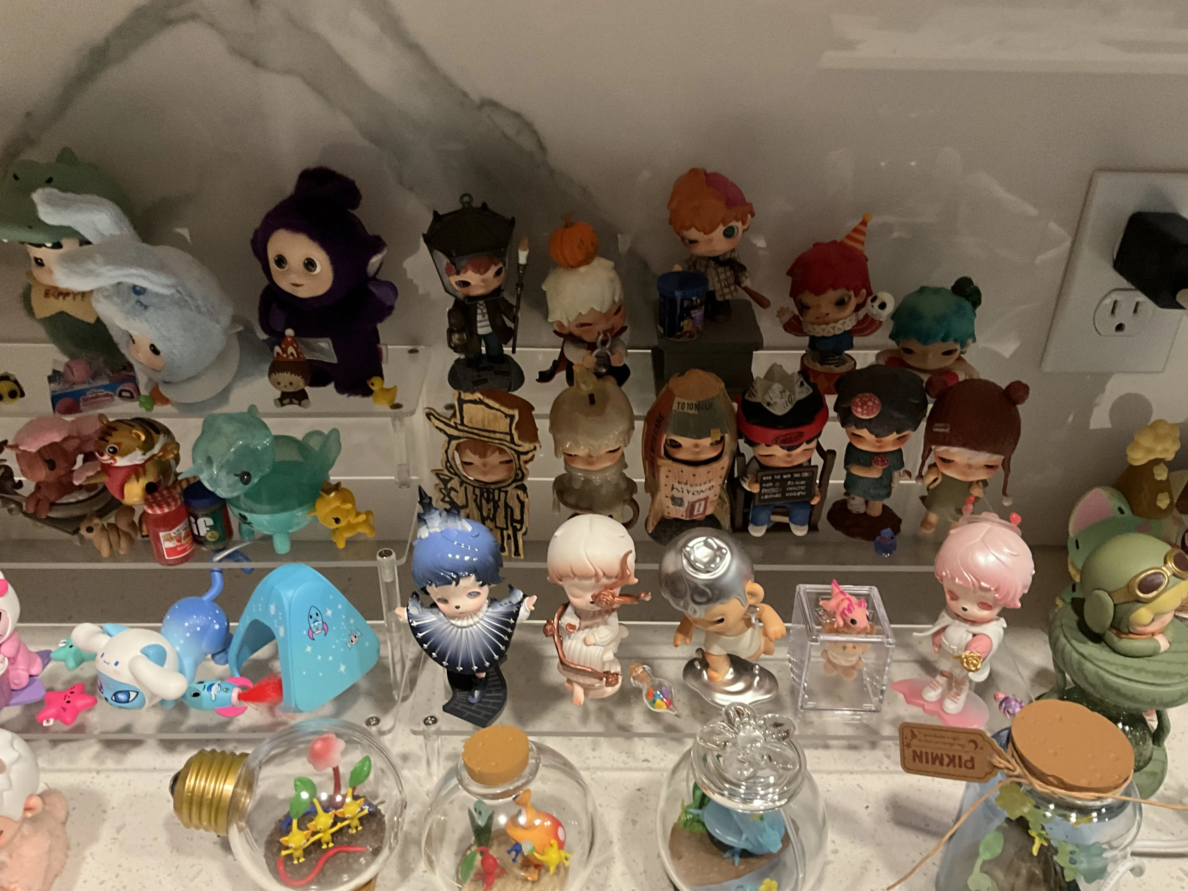 inosoul The Forgotten Land Series Figures - POP MART (United States)