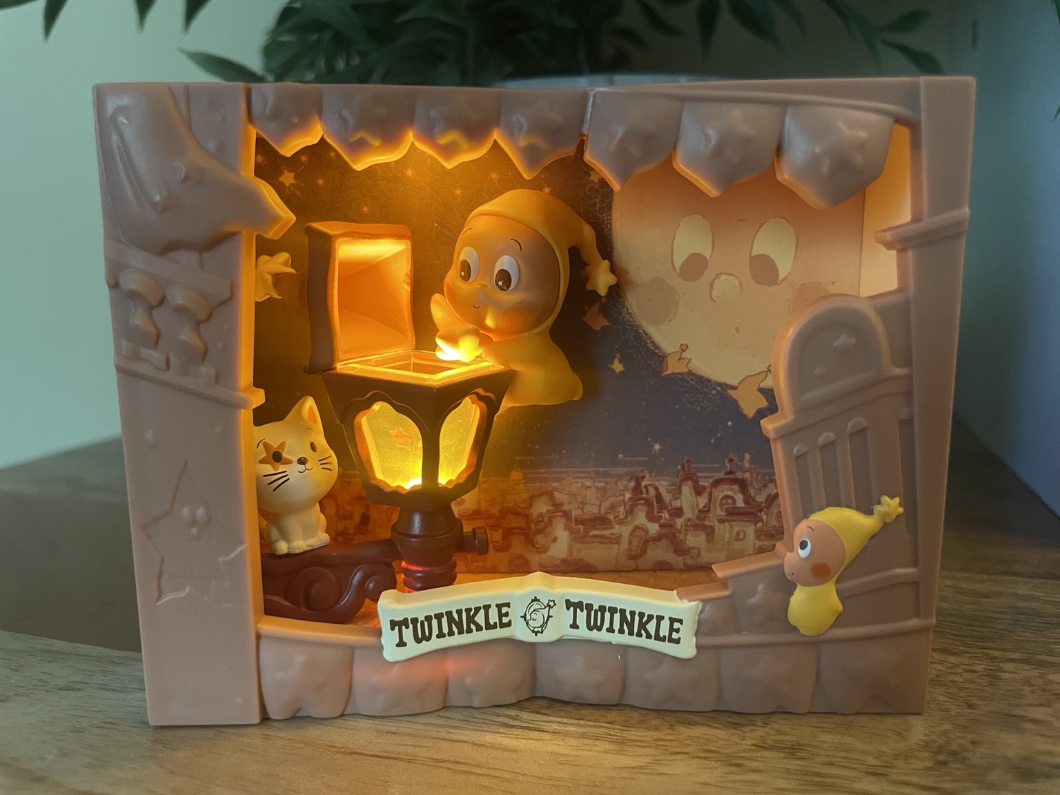 POP NOW:Twinkle Twinkle Light Up Series Scene Sets - POP MART