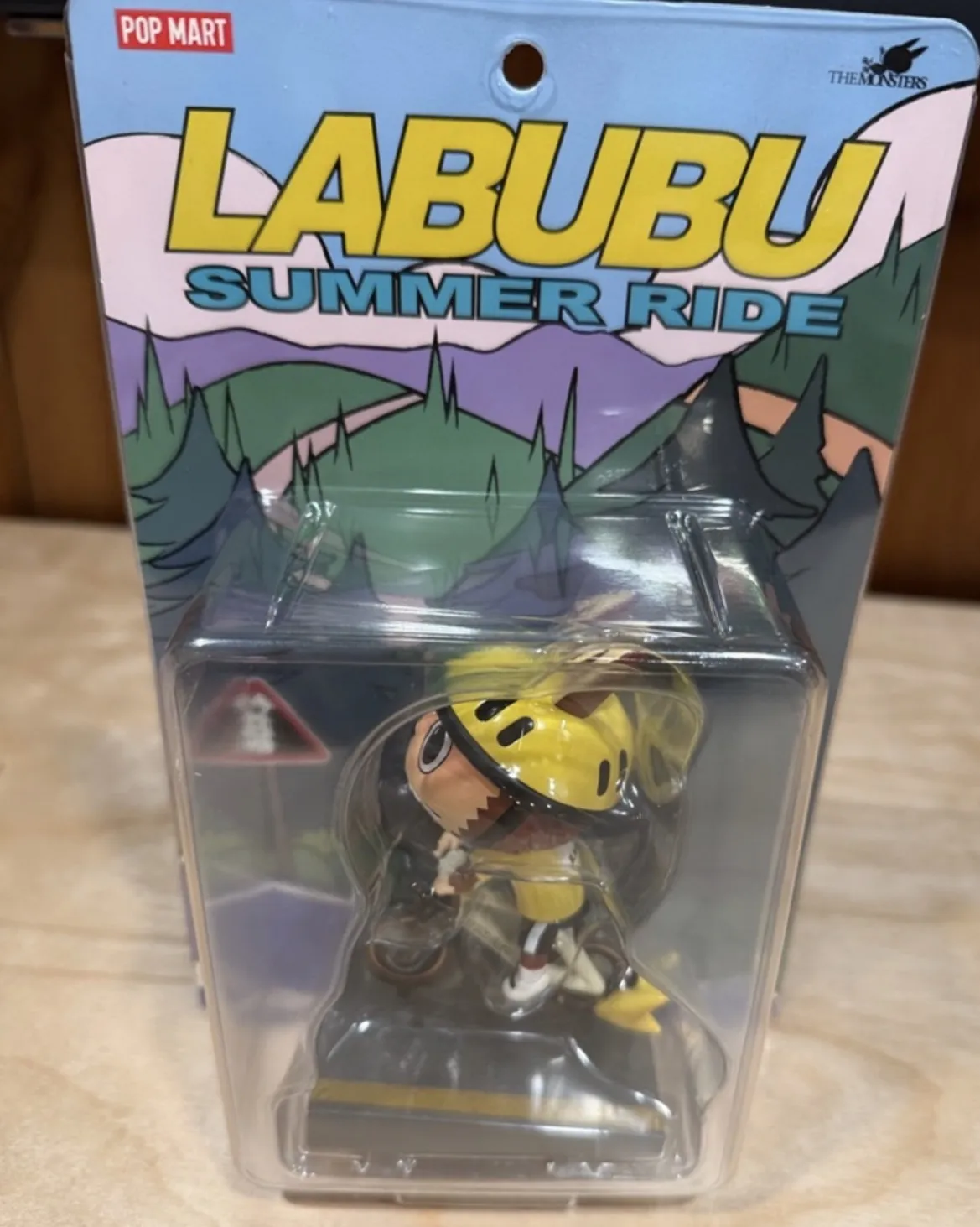 POP MART ラブブ LABUBU Summer Ride Figure - POP MART (United States)