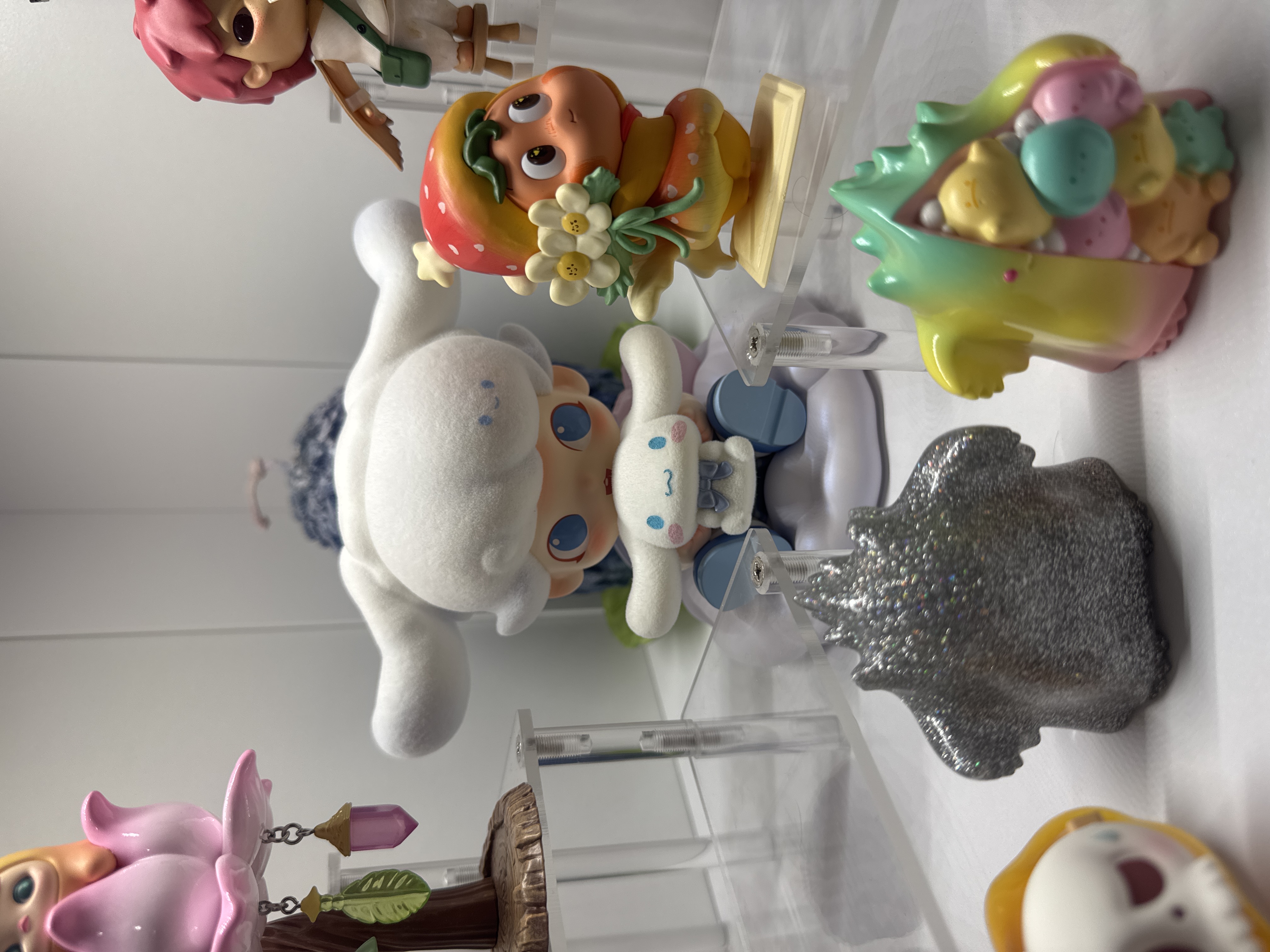 DIMOO WORLD × Cinnamoroll figurine|POP MART US Official