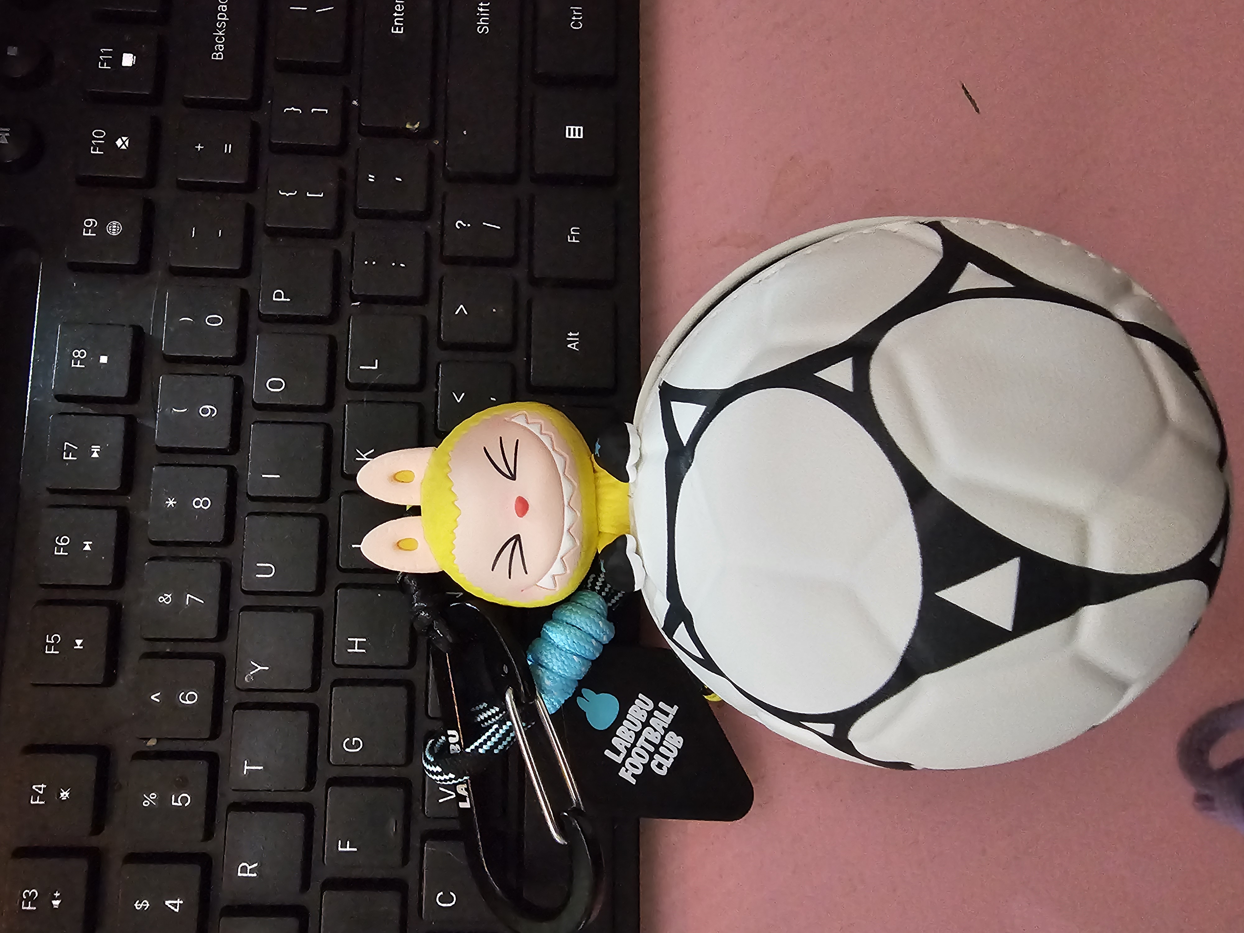 THE MONSTERS × FIFA SERIES - Football-shaped Mini Bag Blind Box